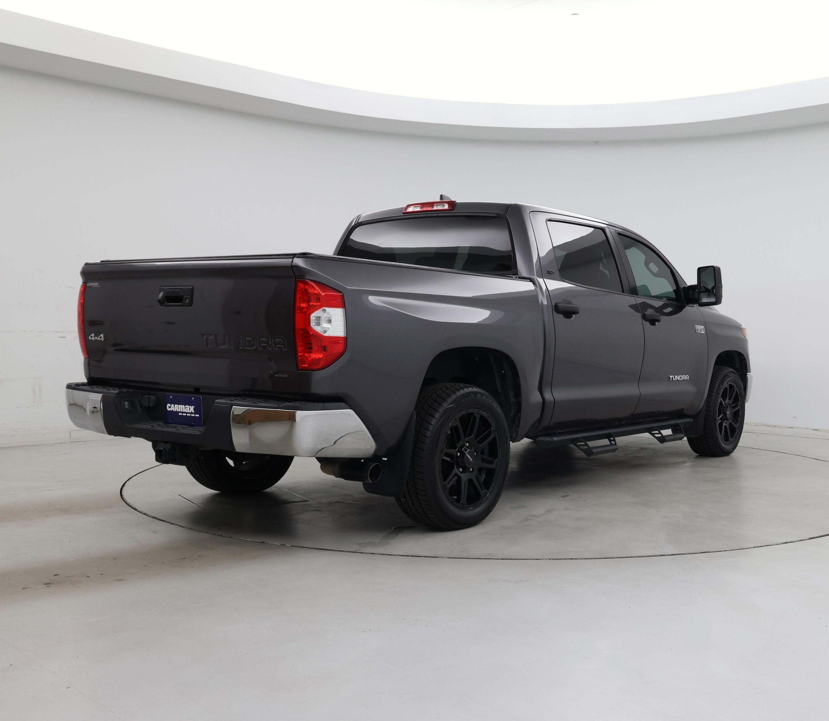 Thumbnail: 2020 Toyota Tundra - 8