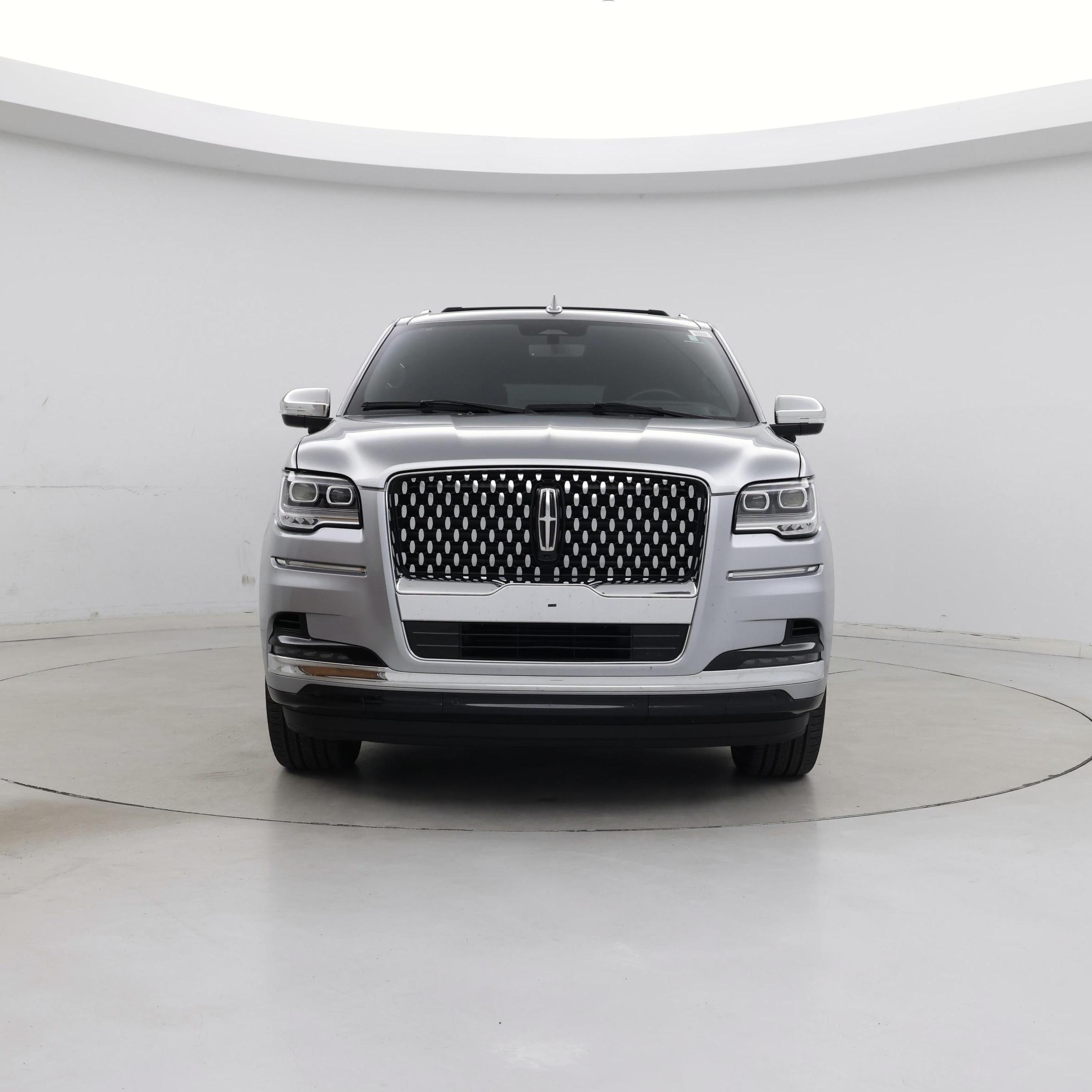 Thumbnail: 2024 Lincoln Navigator L - 5