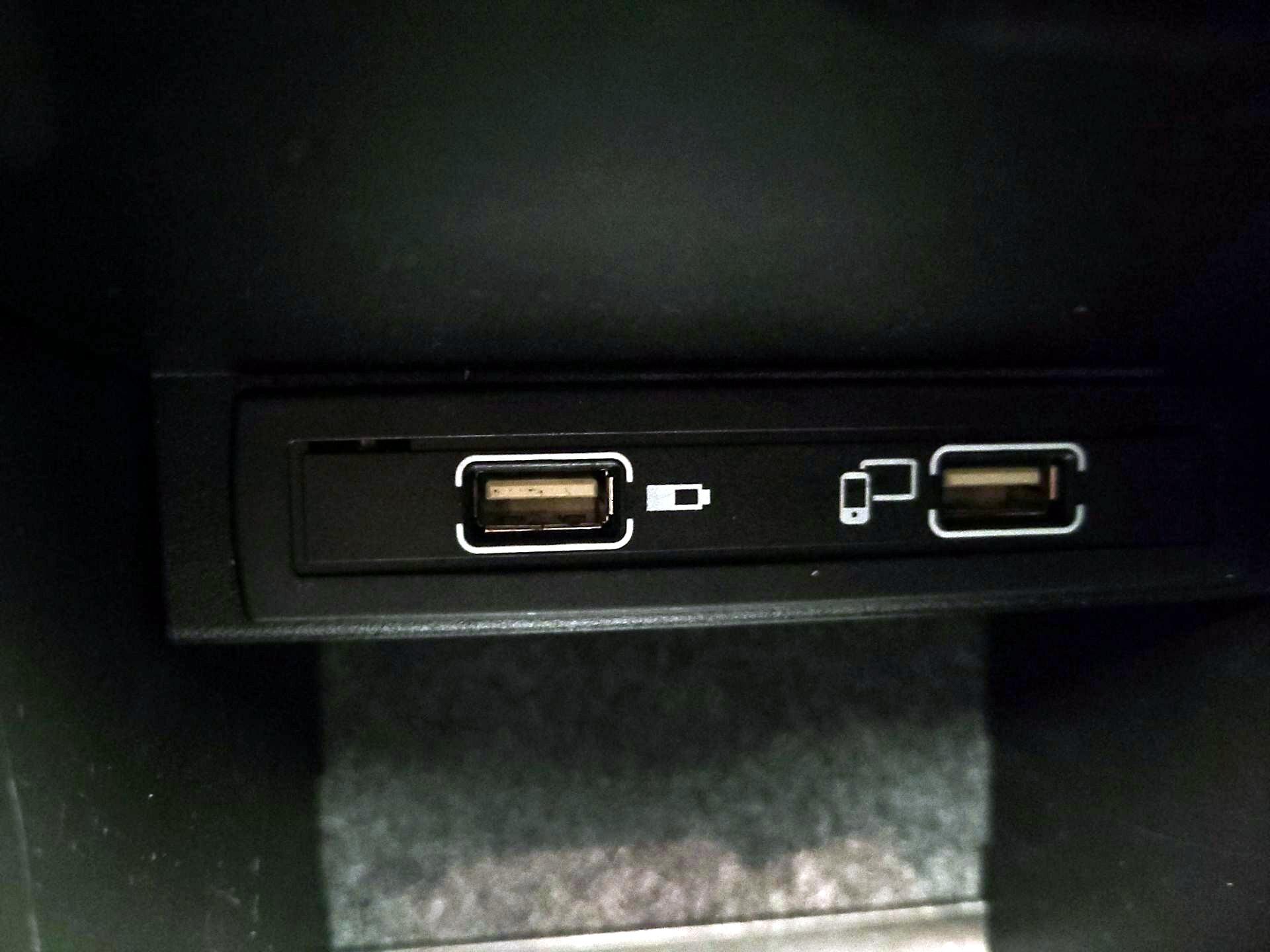 Thumbnail: 2019 Mercedes-Benz CLA - 18