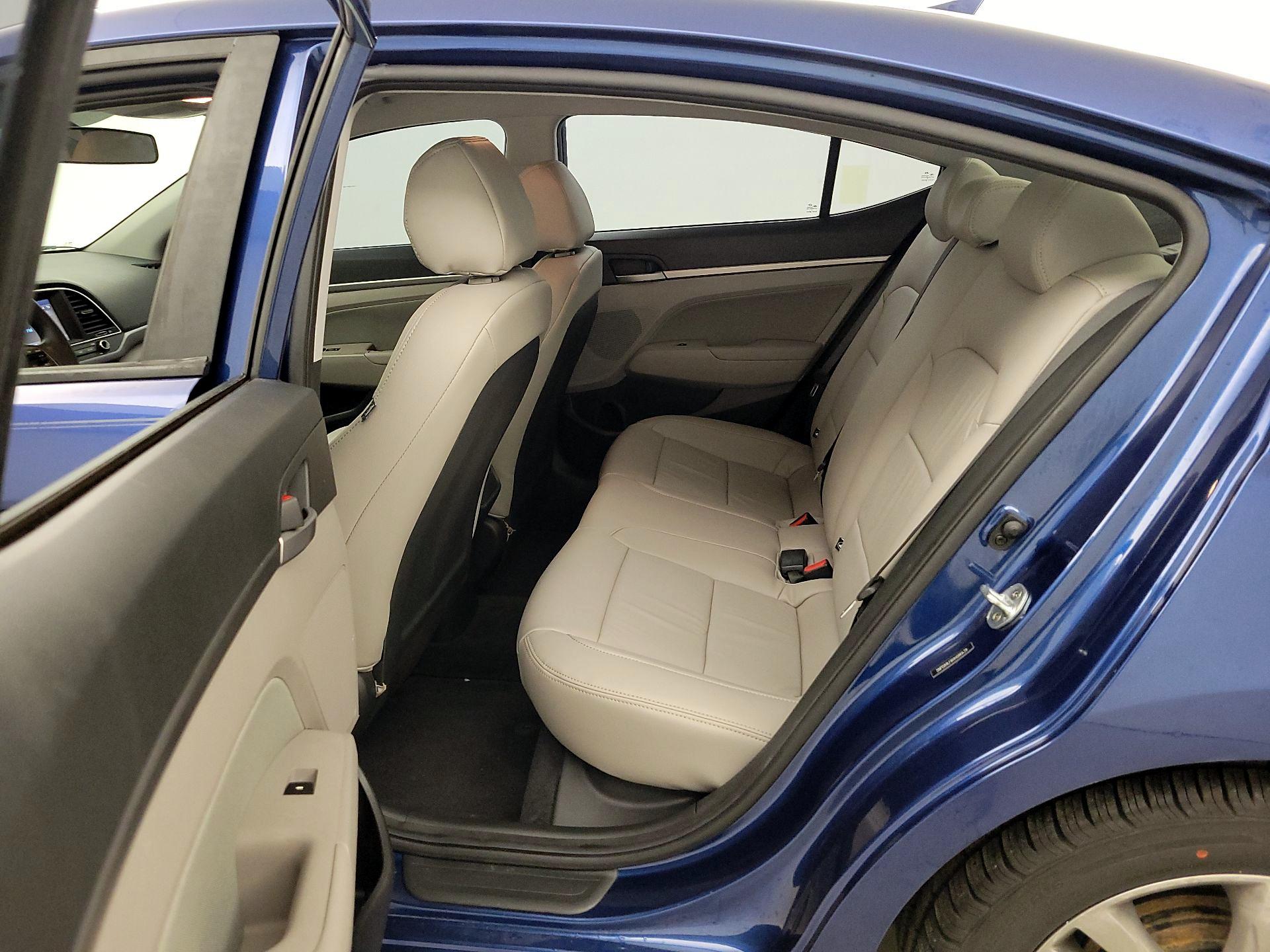 Thumbnail: 2017 Hyundai Elantra - 19