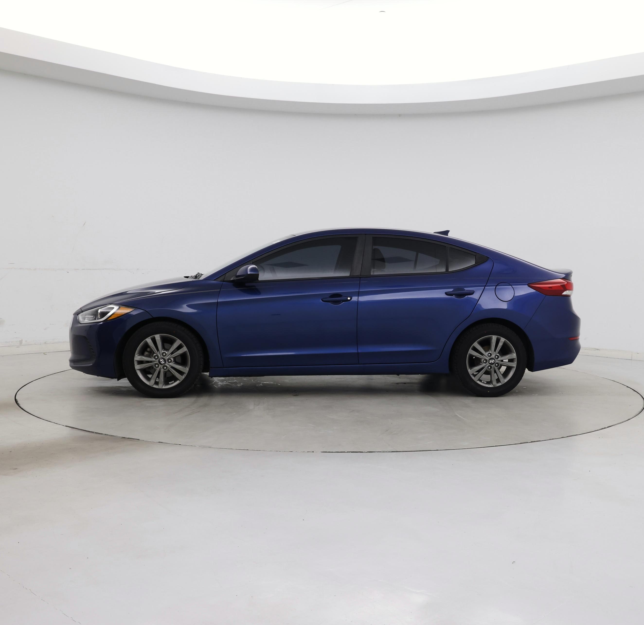 Thumbnail: 2017 Hyundai Elantra - 3