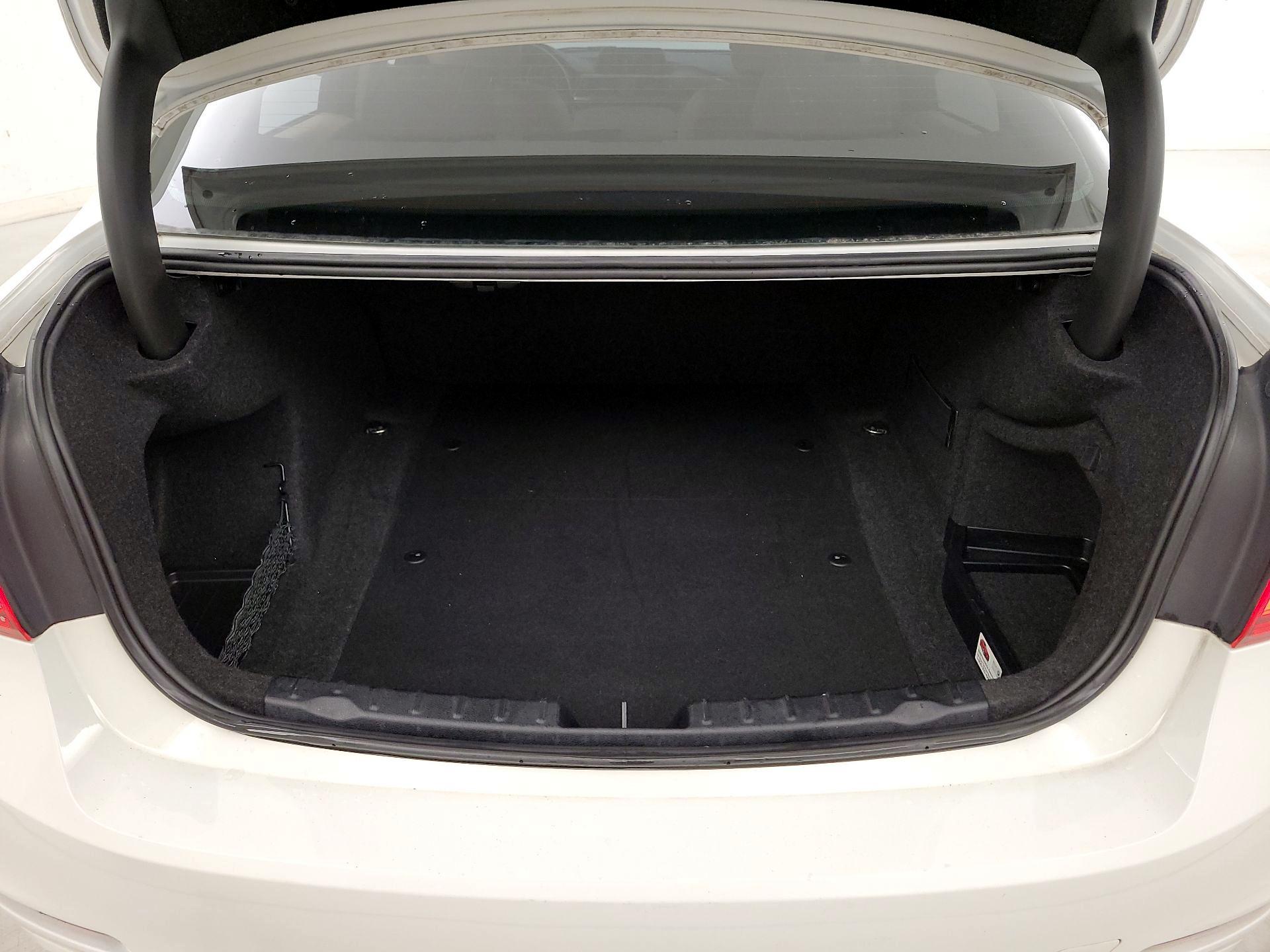 Thumbnail: 2014 BMW 3 Series - 20