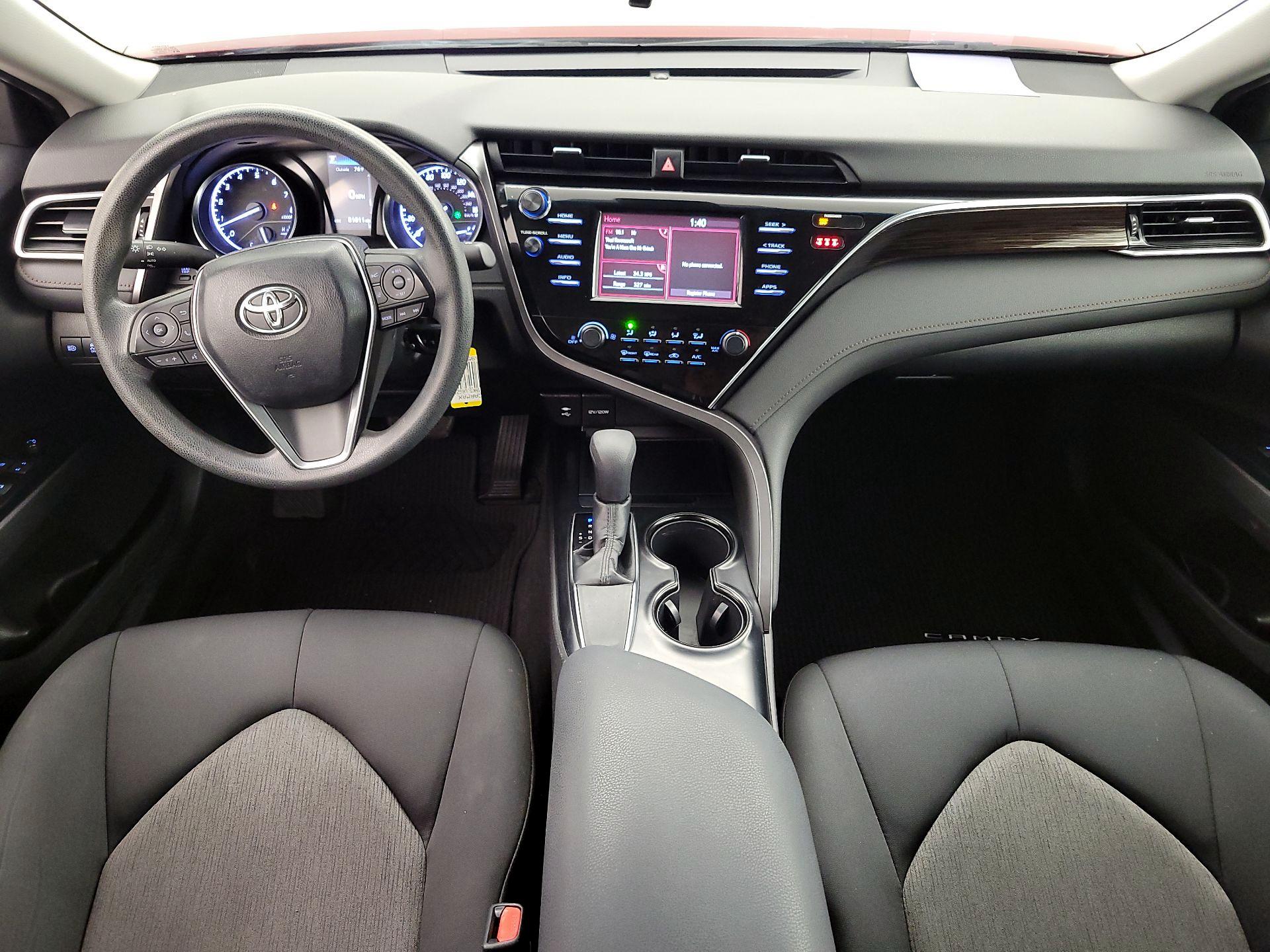 Thumbnail: 2018 Toyota Camry - 9