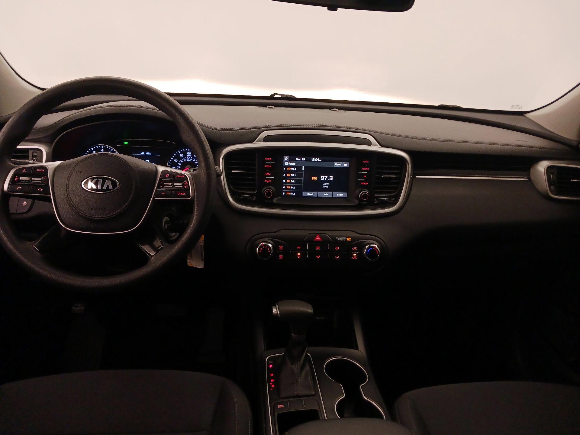 Thumbnail: 2020 Kia Sorento - 9