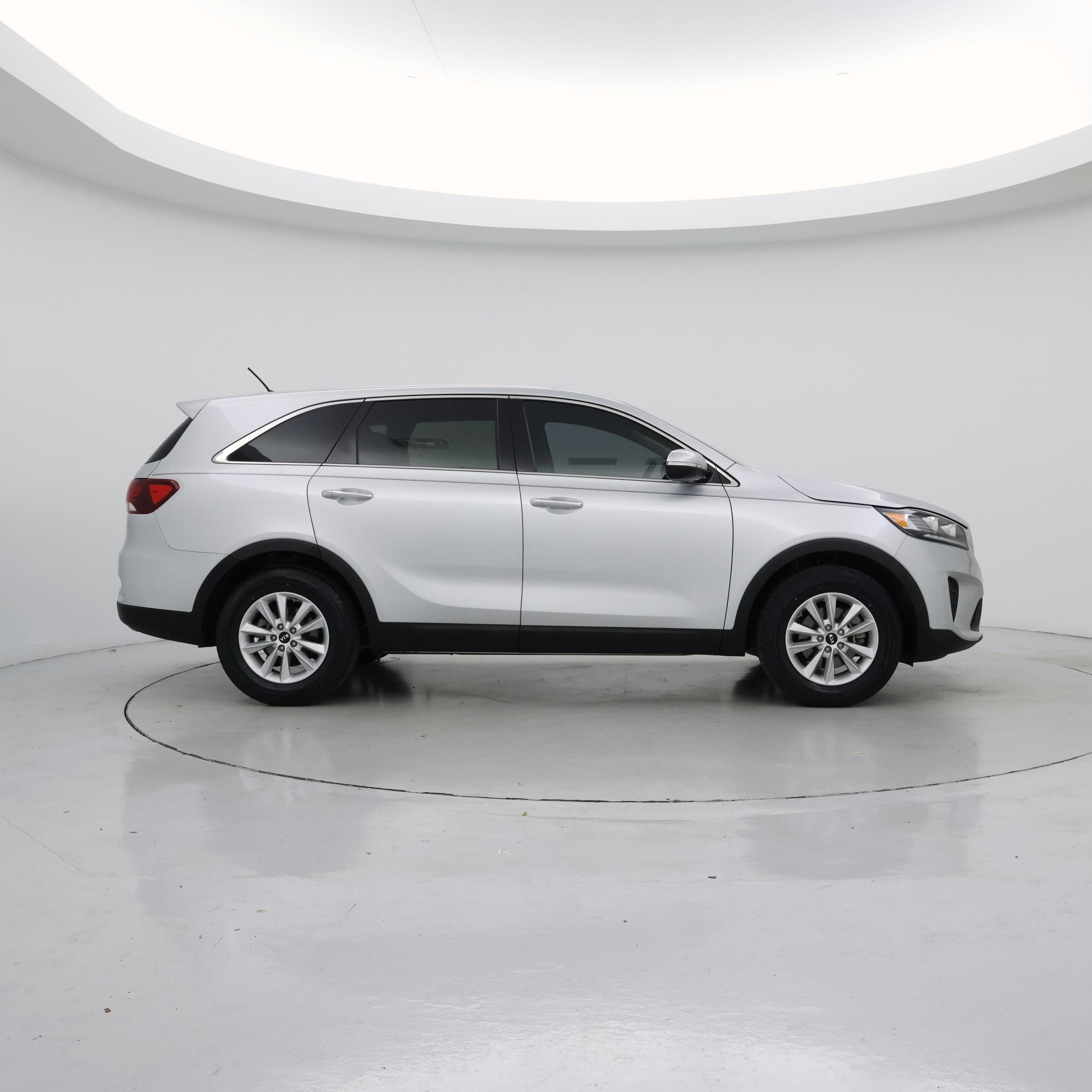 Thumbnail: 2020 Kia Sorento - 7