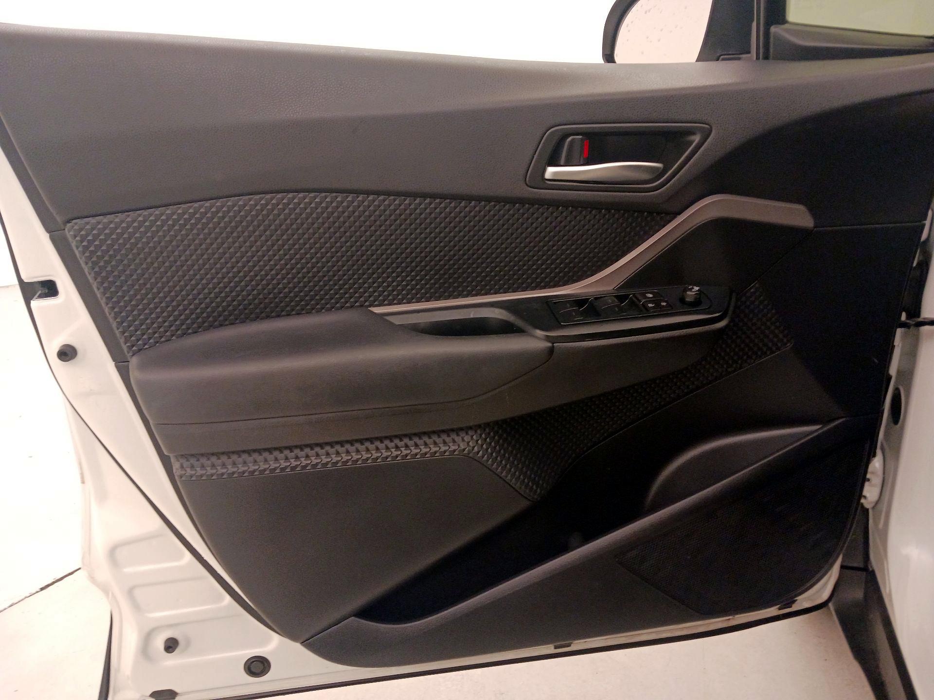 Thumbnail: 2020 Toyota C-HR - 12