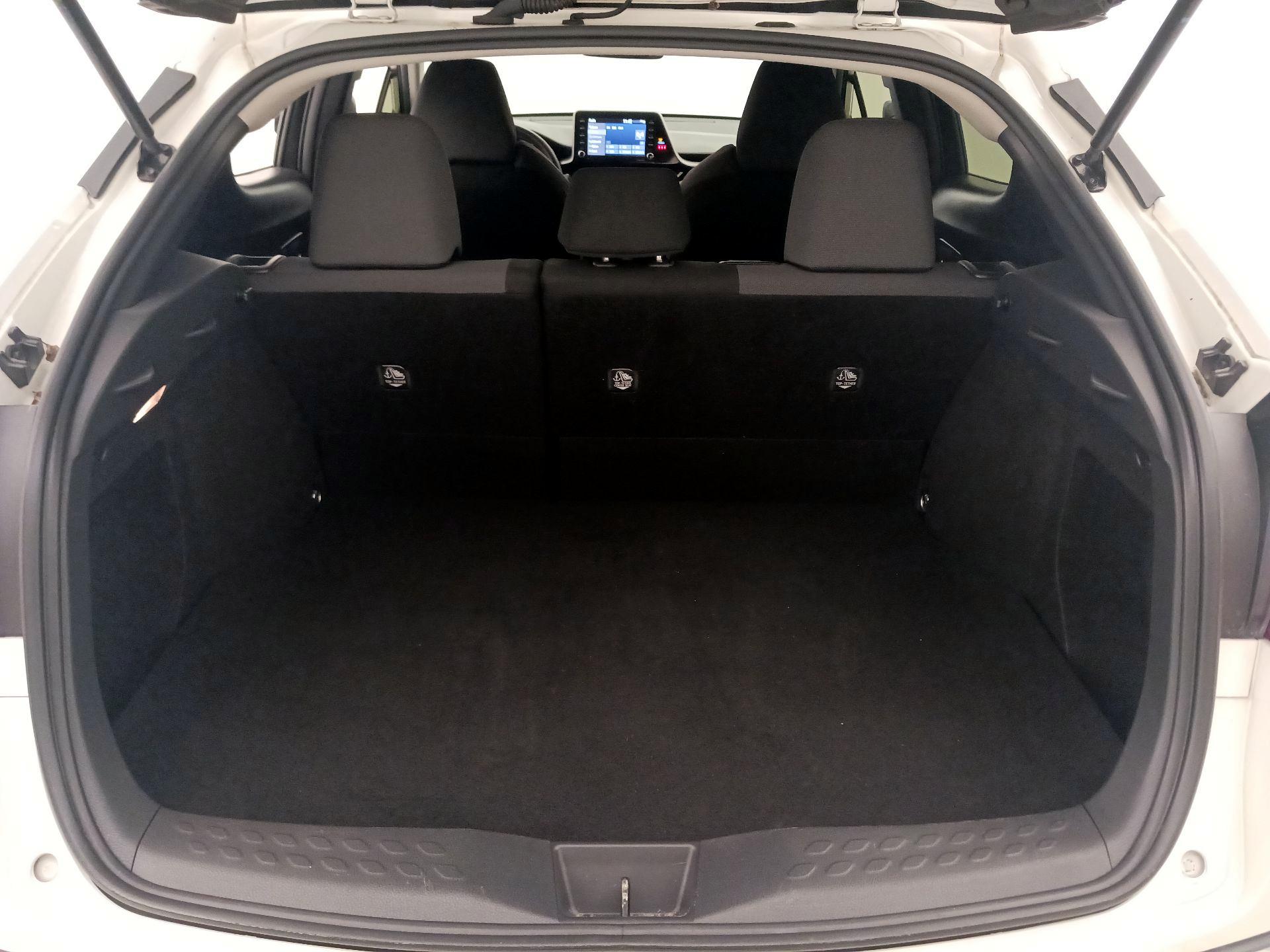 Thumbnail: 2020 Toyota C-HR - 20