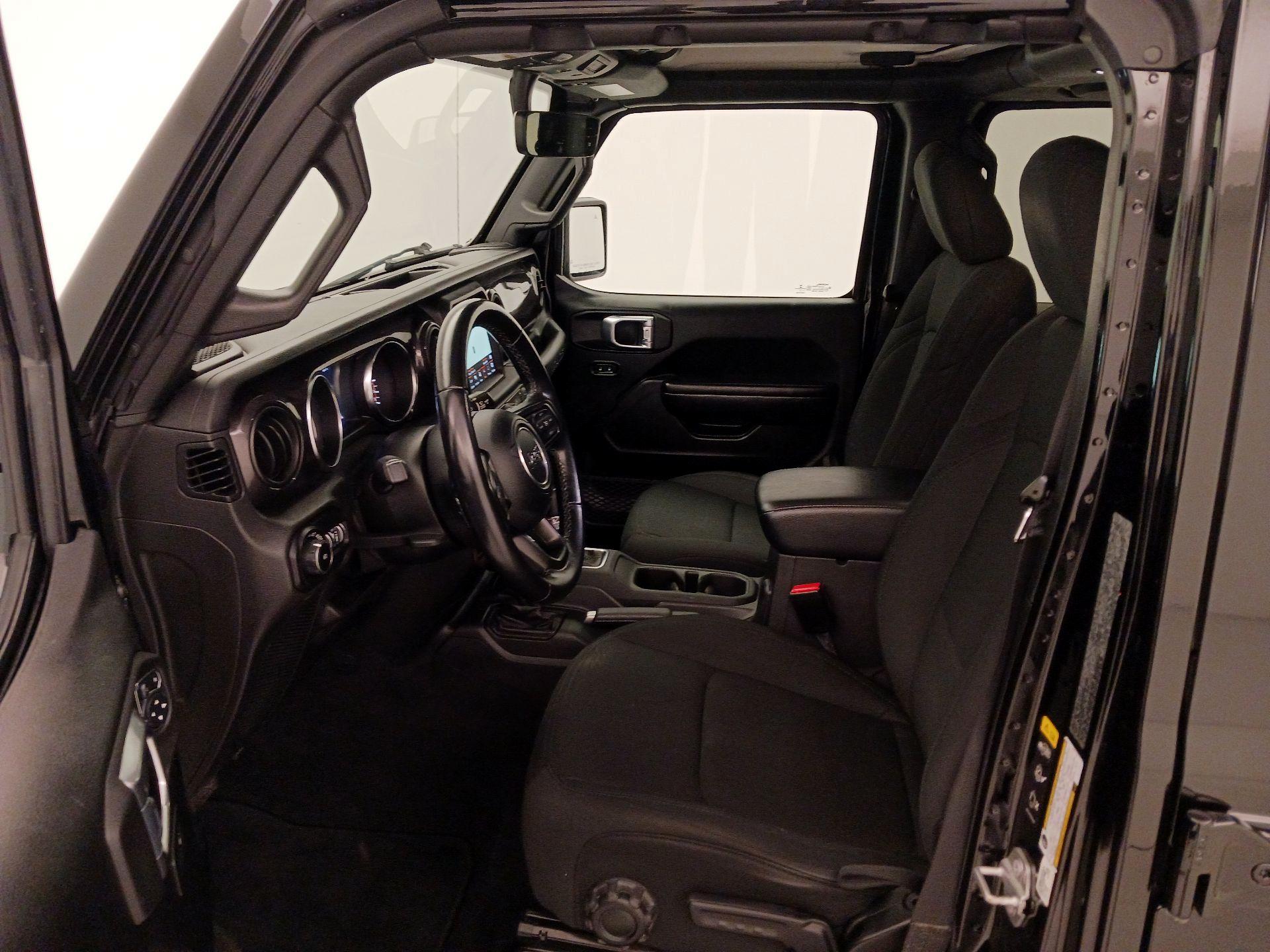 Thumbnail: 2021 Jeep Wrangler - 11