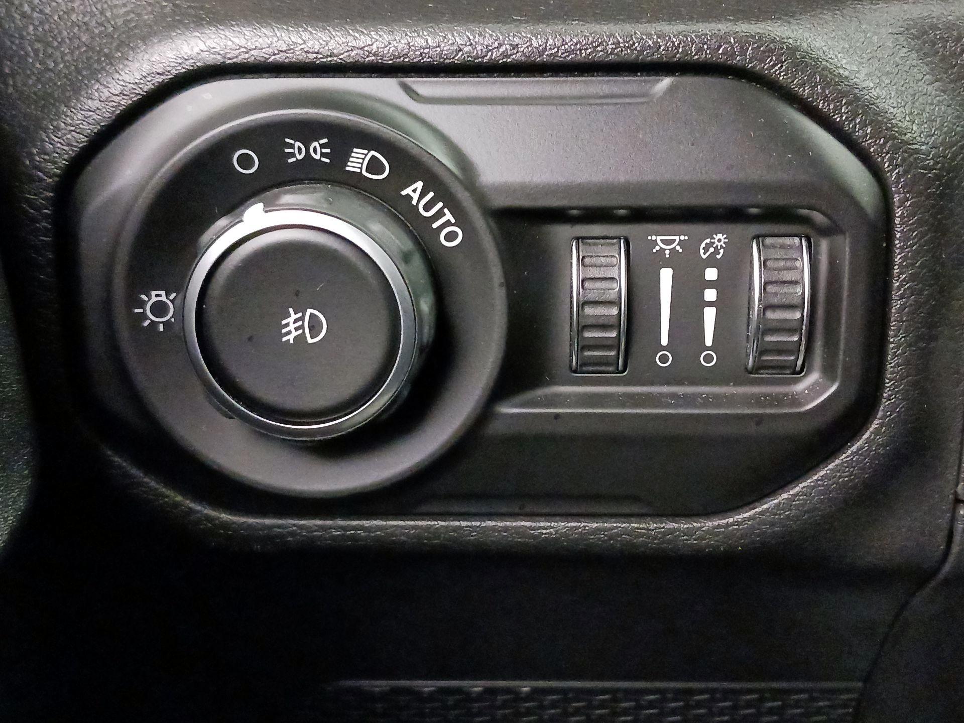 Thumbnail: 2021 Jeep Wrangler - 13