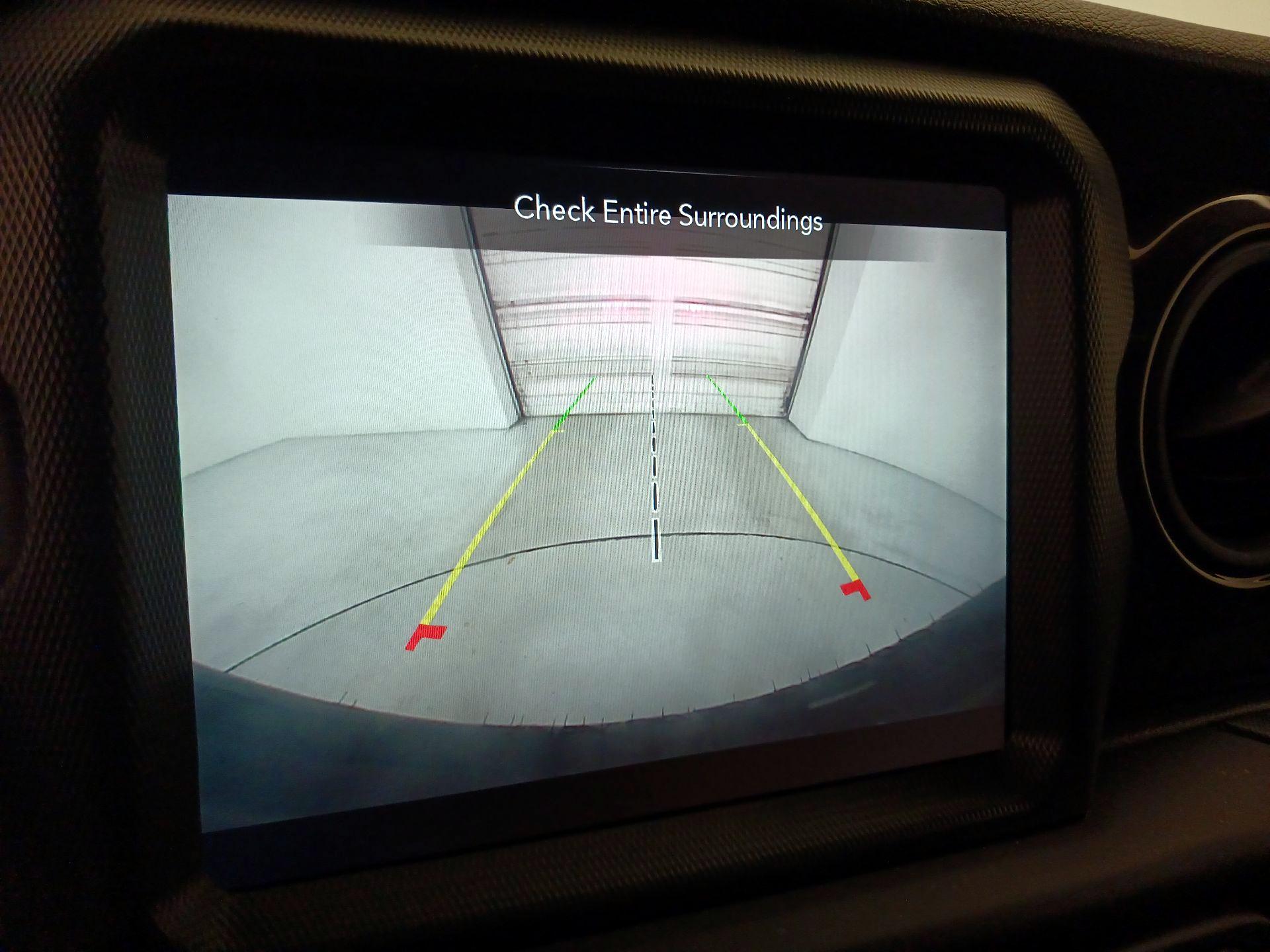 Thumbnail: 2021 Jeep Wrangler - 15