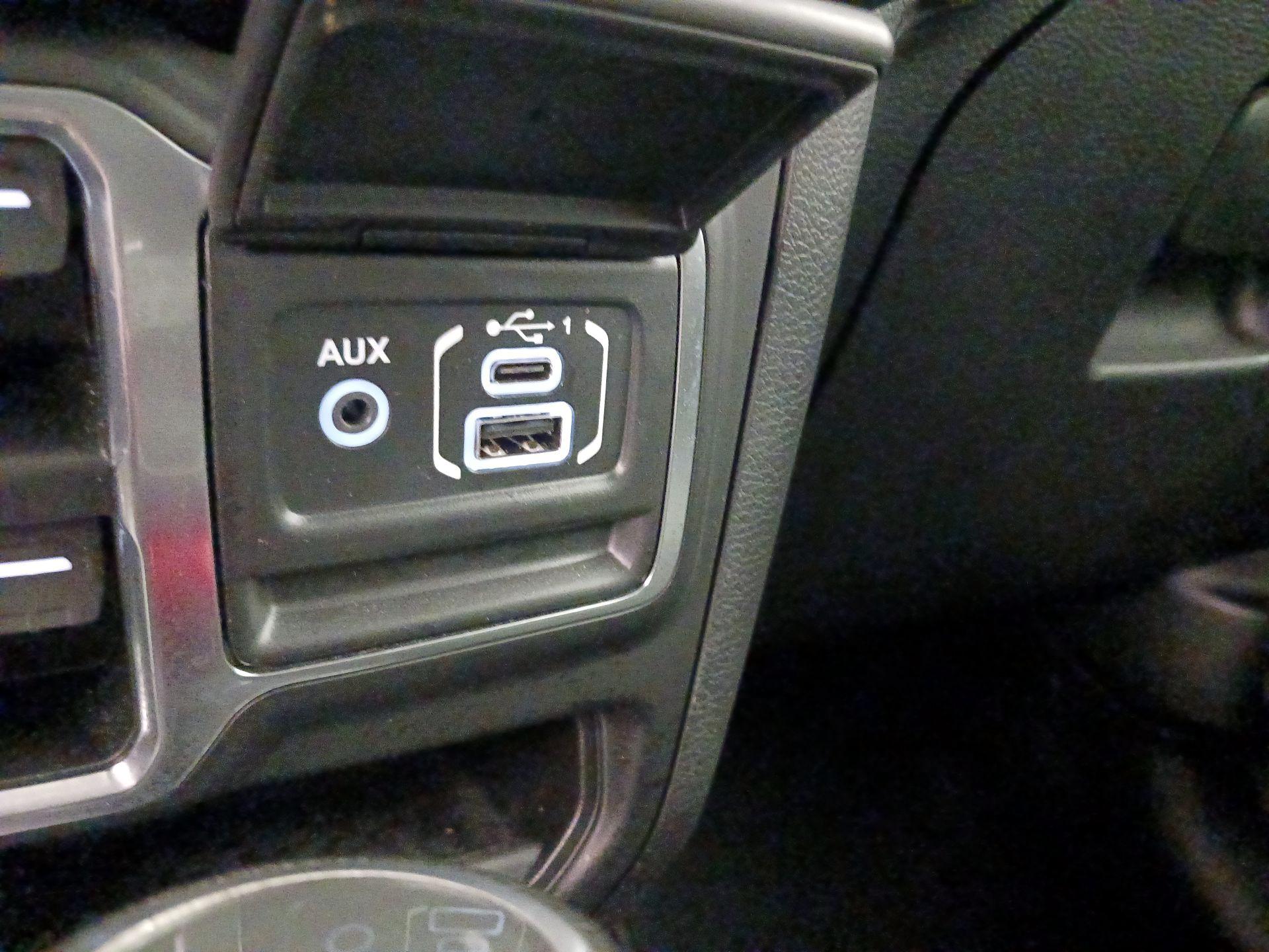 Thumbnail: 2021 Jeep Wrangler - 19