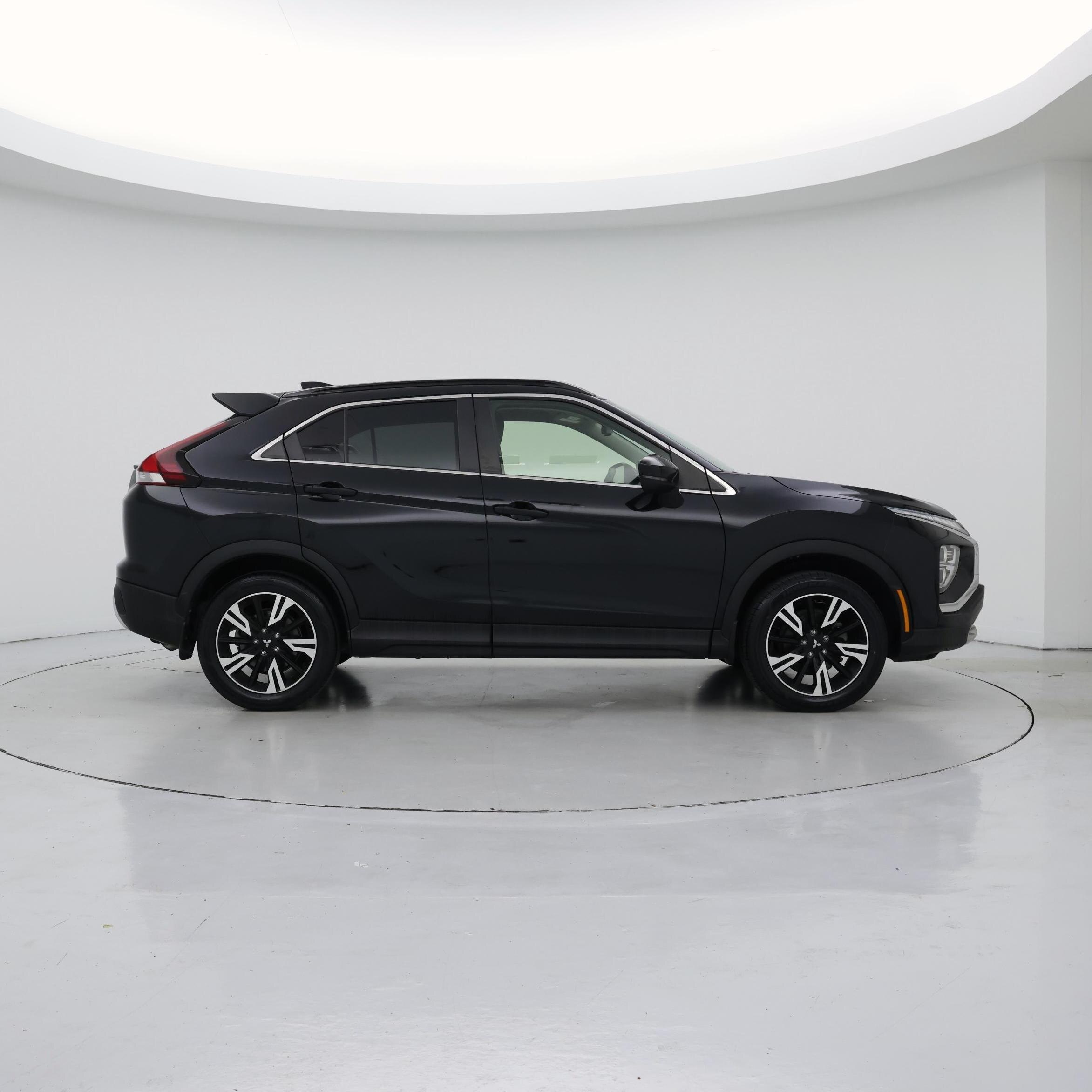 Thumbnail: 2023 Mitsubishi Eclipse Cross - 7