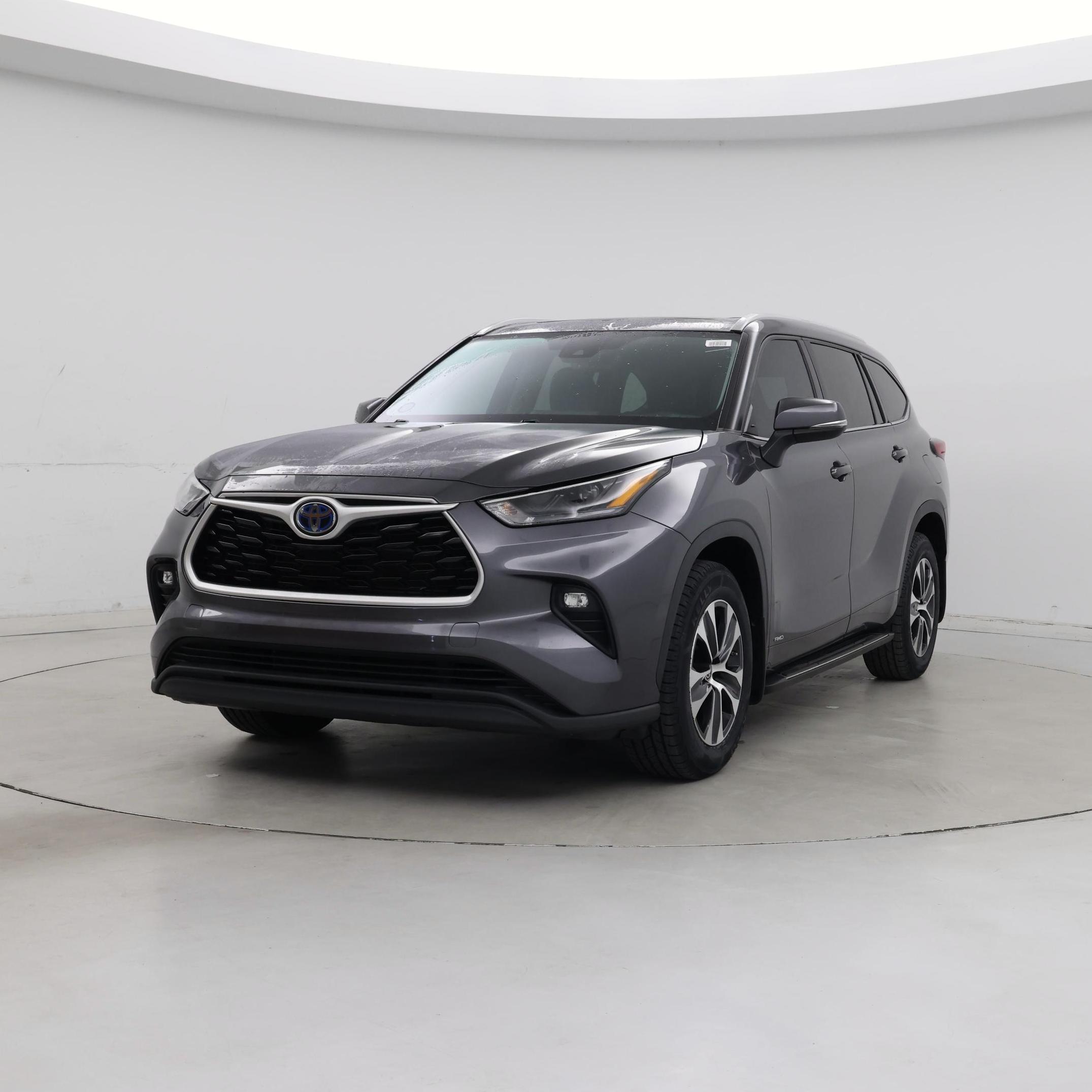 Thumbnail: 2022 Toyota Highlander - 4