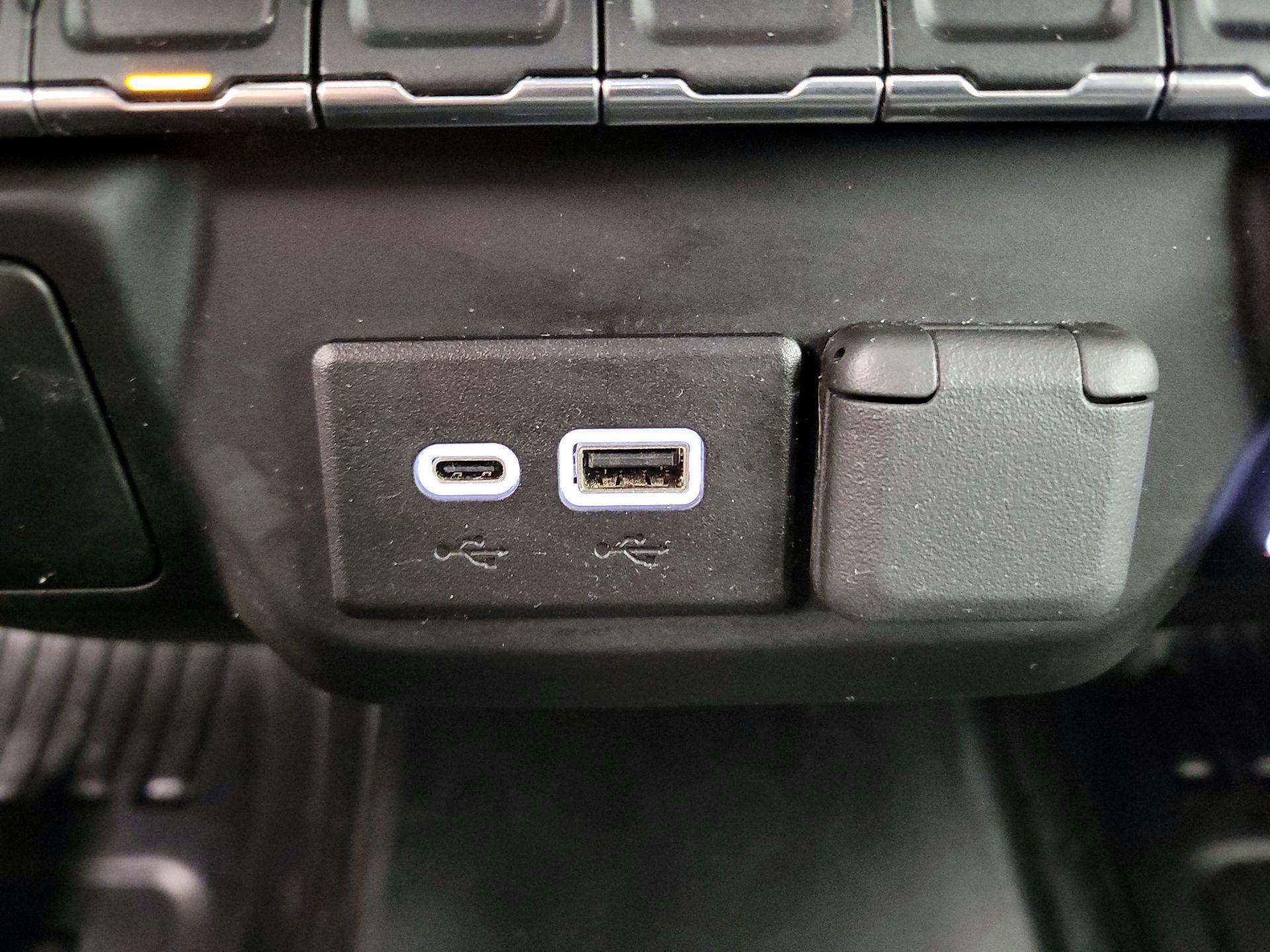 Thumbnail: 2023 Chevrolet Silverado 1500 - 18