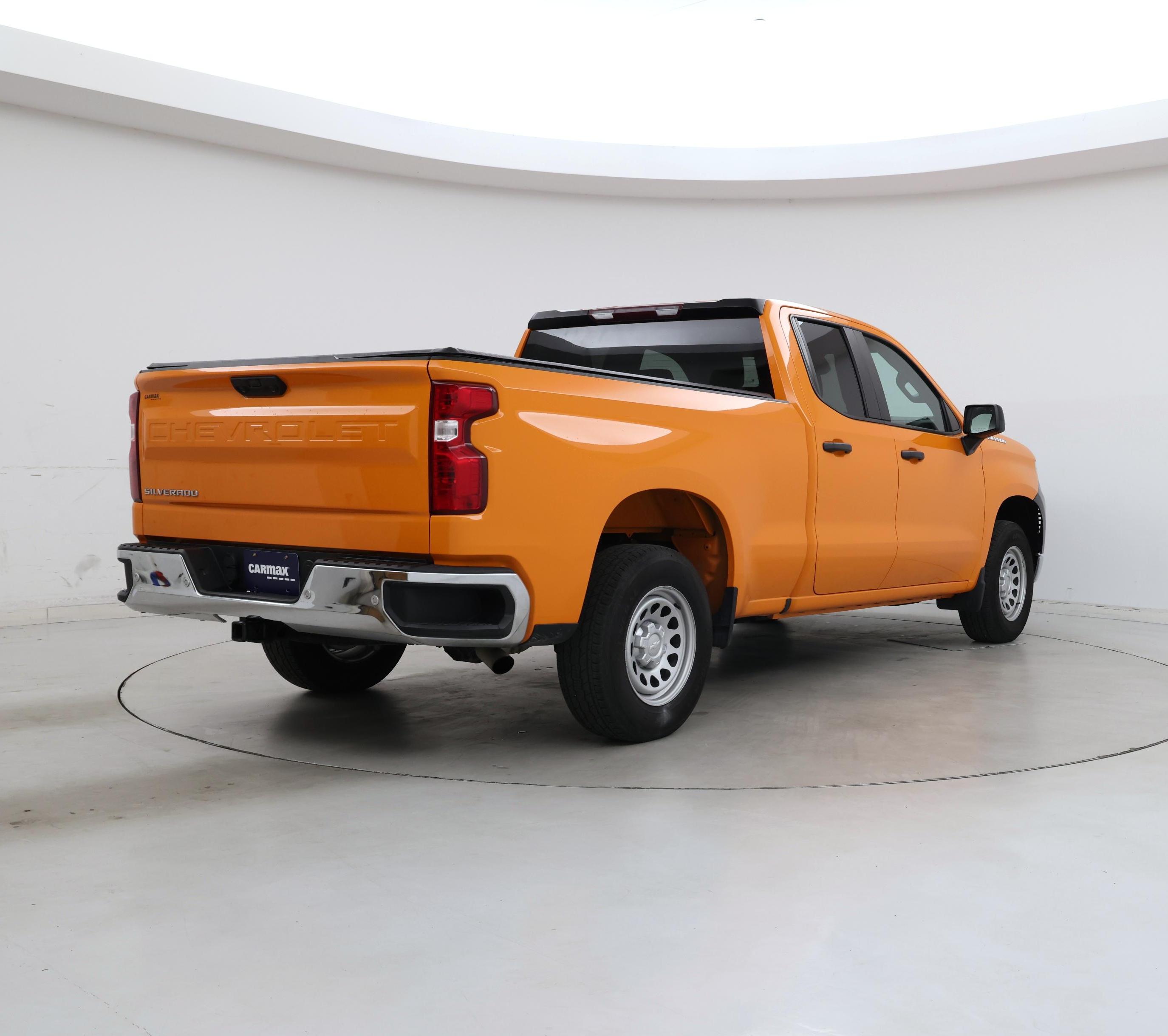Thumbnail: 2023 Chevrolet Silverado 1500 - 8