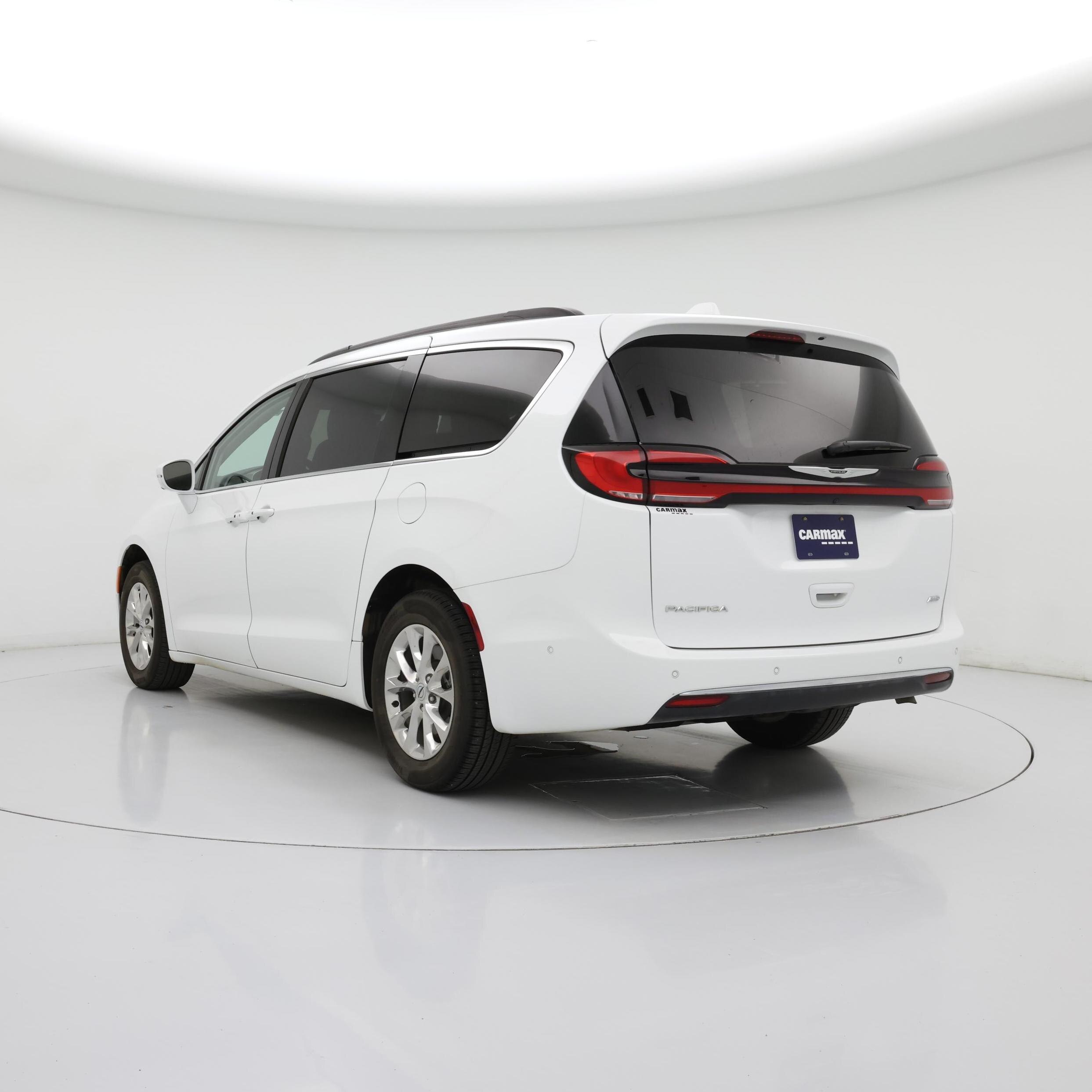 Thumbnail: 2022 Chrysler Pacifica - 2