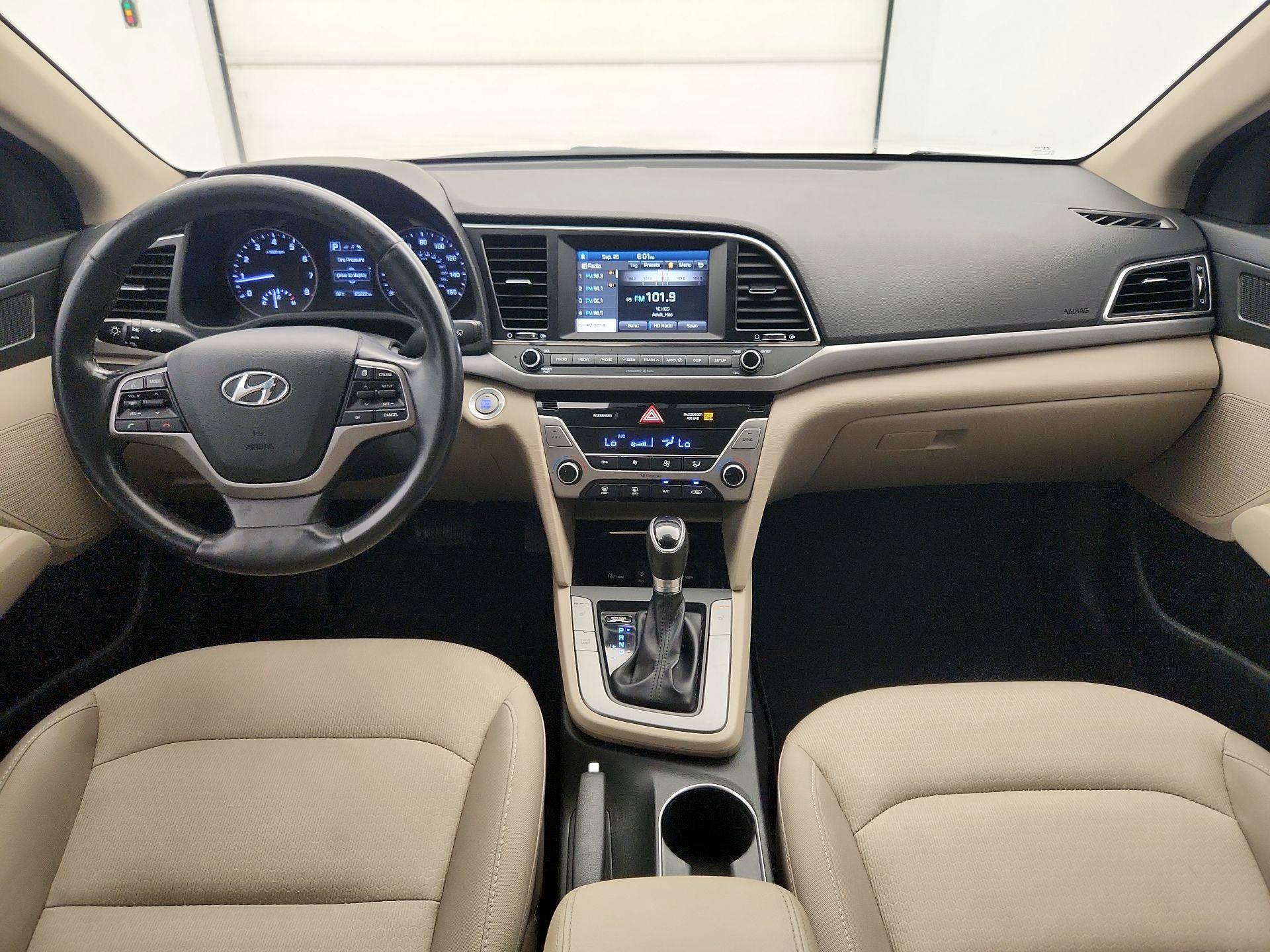 Thumbnail: 2017 Hyundai Elantra - 9