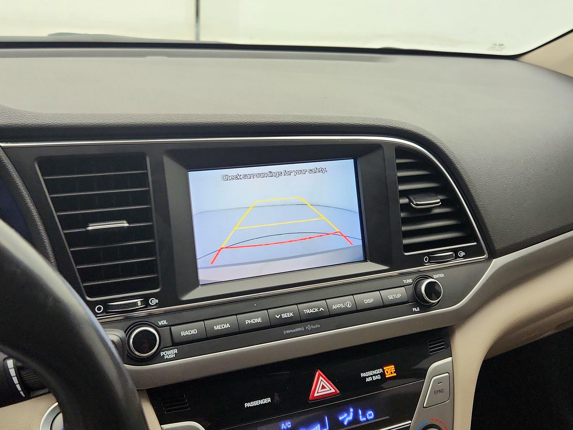 Thumbnail: 2017 Hyundai Elantra - 14