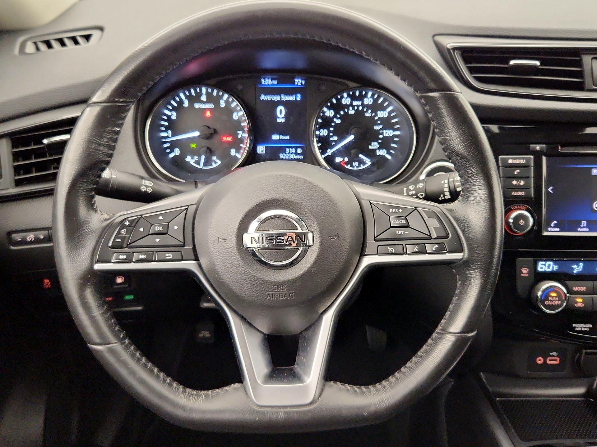 Thumbnail: 2020 Nissan Rogue - 10