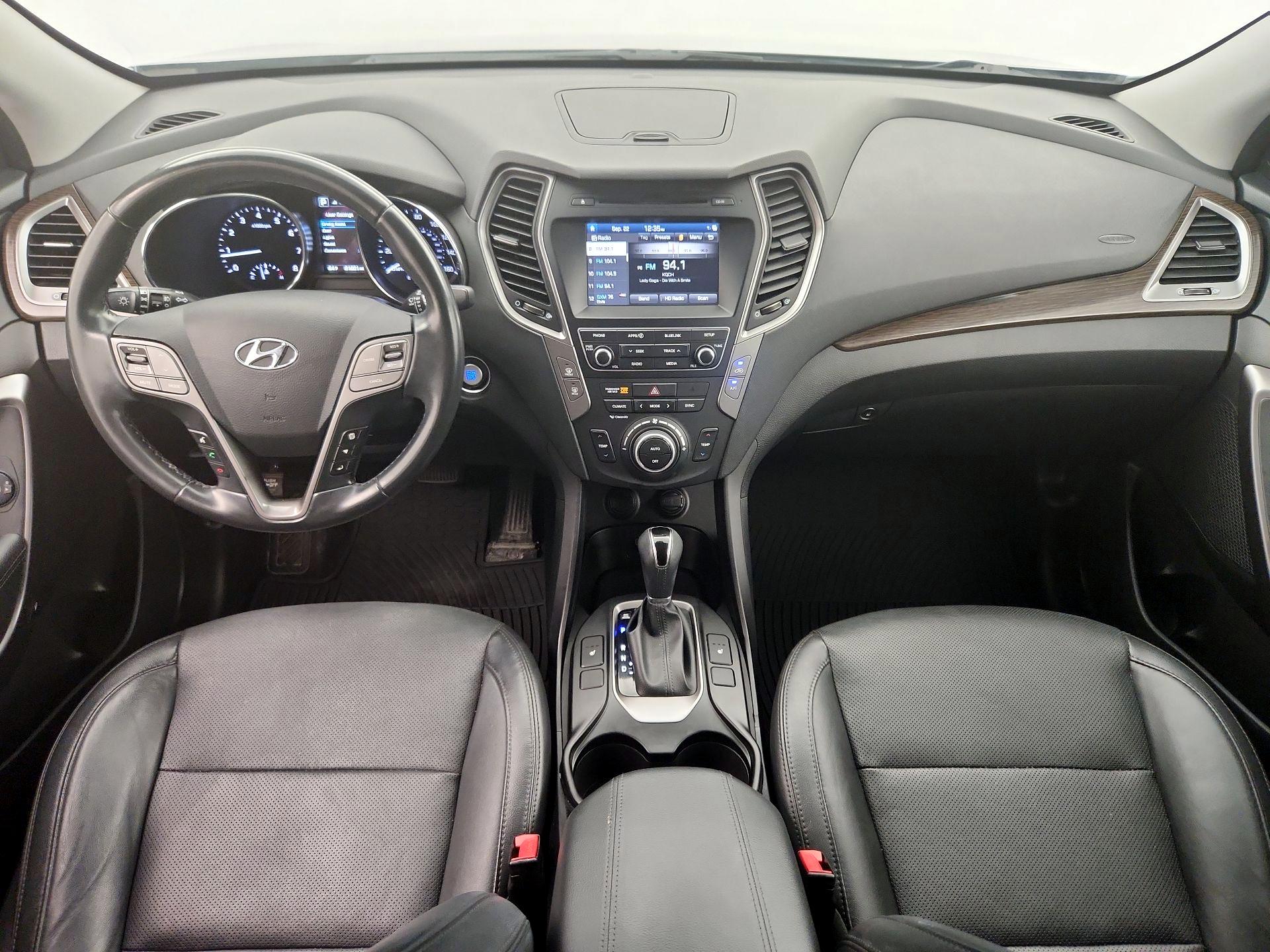Thumbnail: 2017 Hyundai Santa Fe - 9