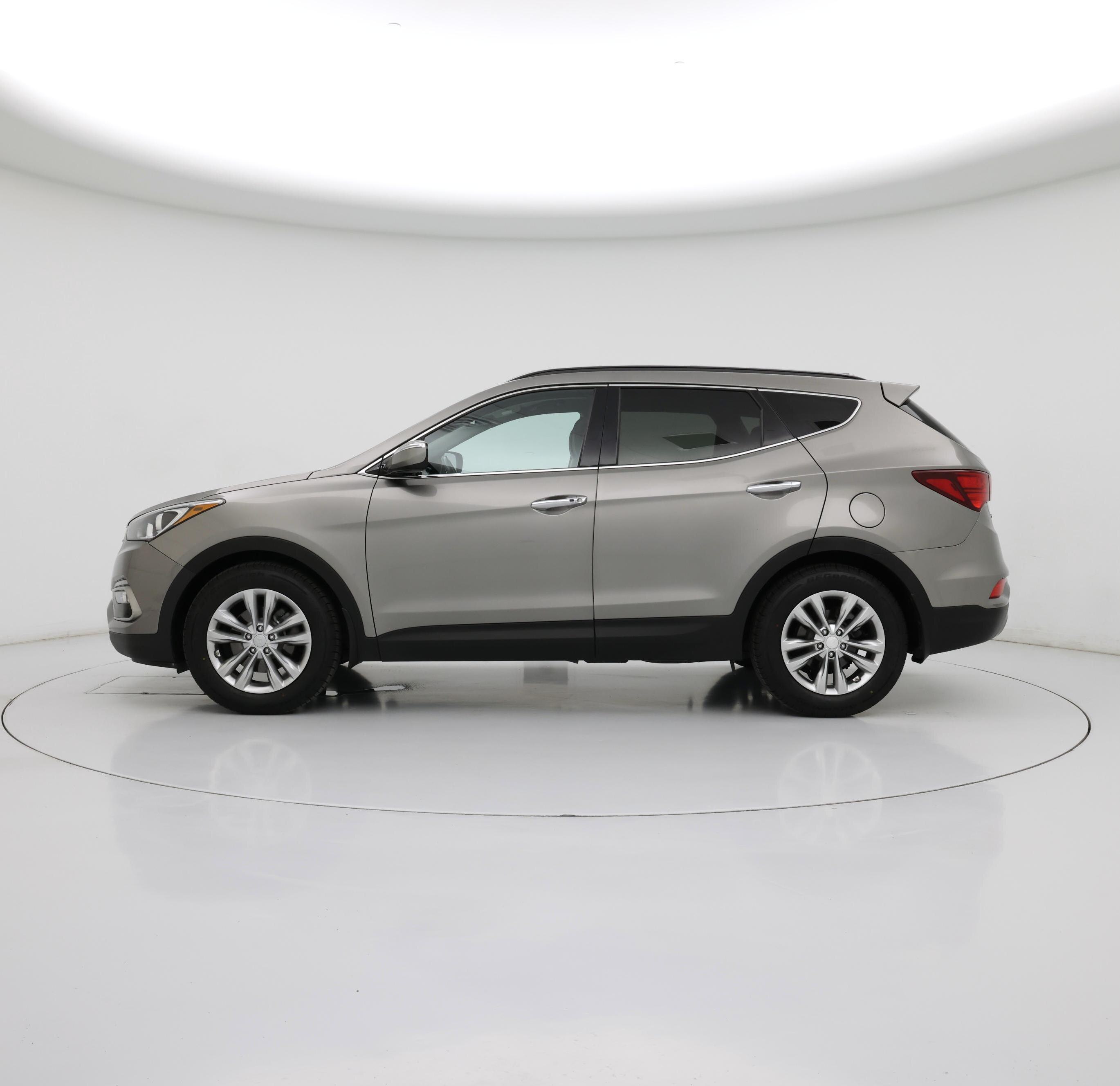 Thumbnail: 2017 Hyundai Santa Fe - 3