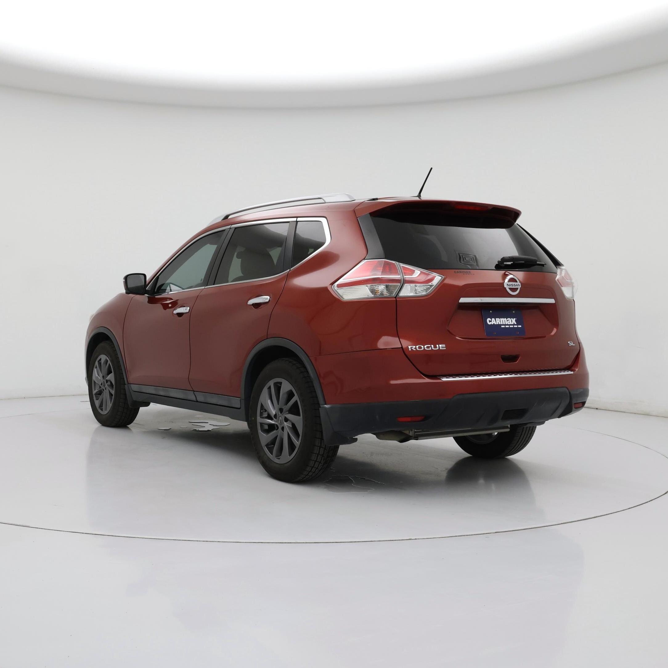 Thumbnail: 2015 Nissan Rogue - 2