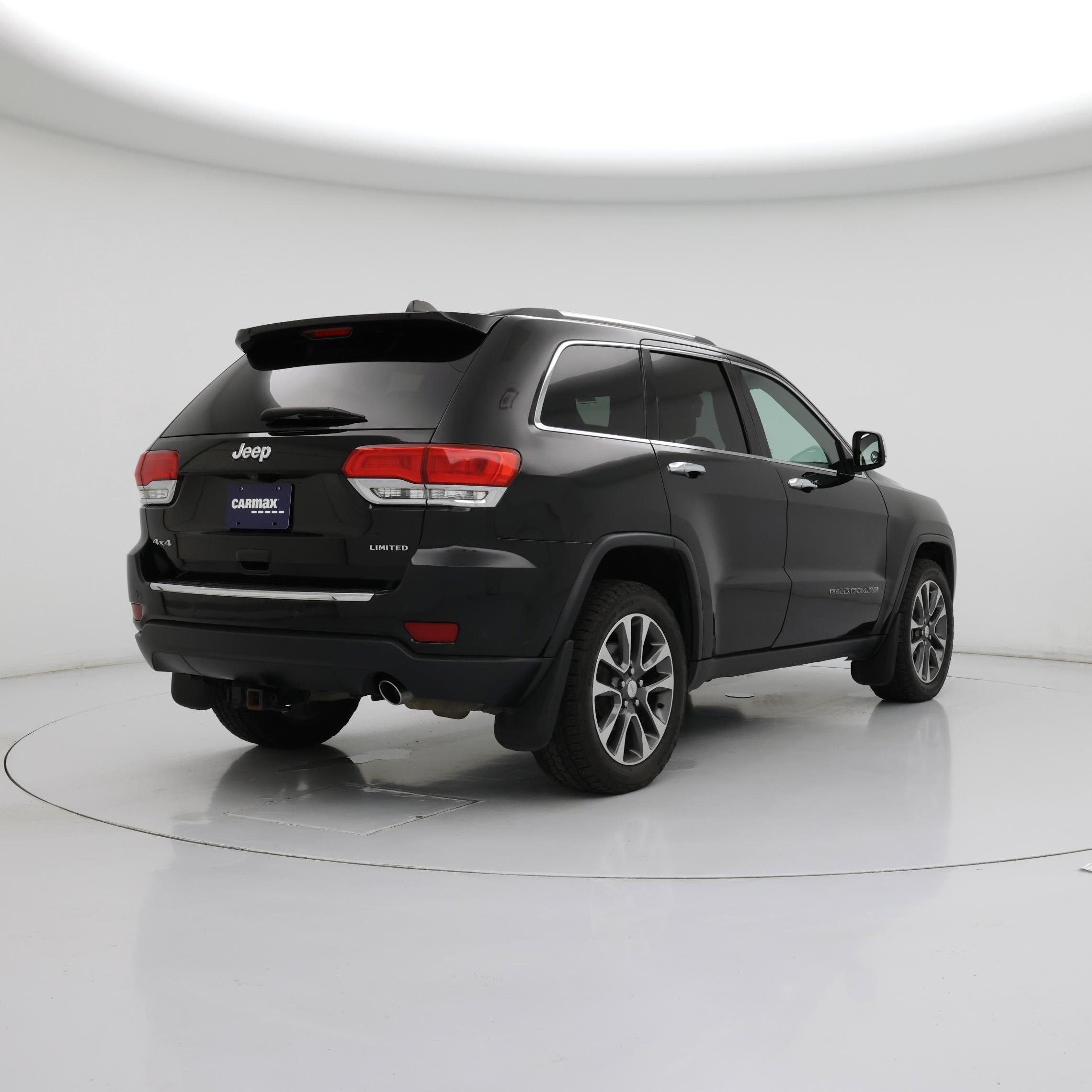 Thumbnail: 2018 Jeep Grand Cherokee - 8