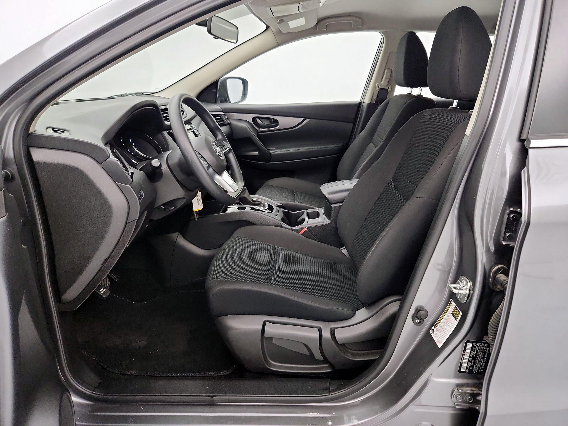Thumbnail: 2019 Nissan Rogue Sport - 11