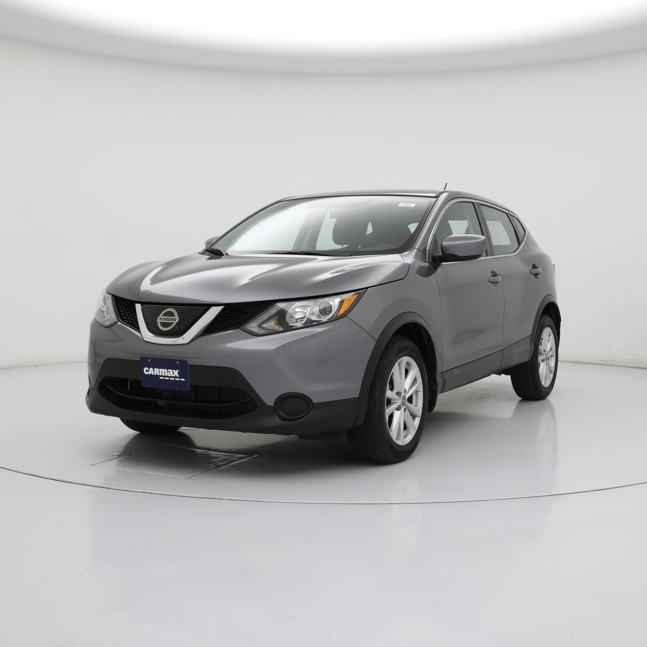 Thumbnail: 2019 Nissan Rogue Sport - 4
