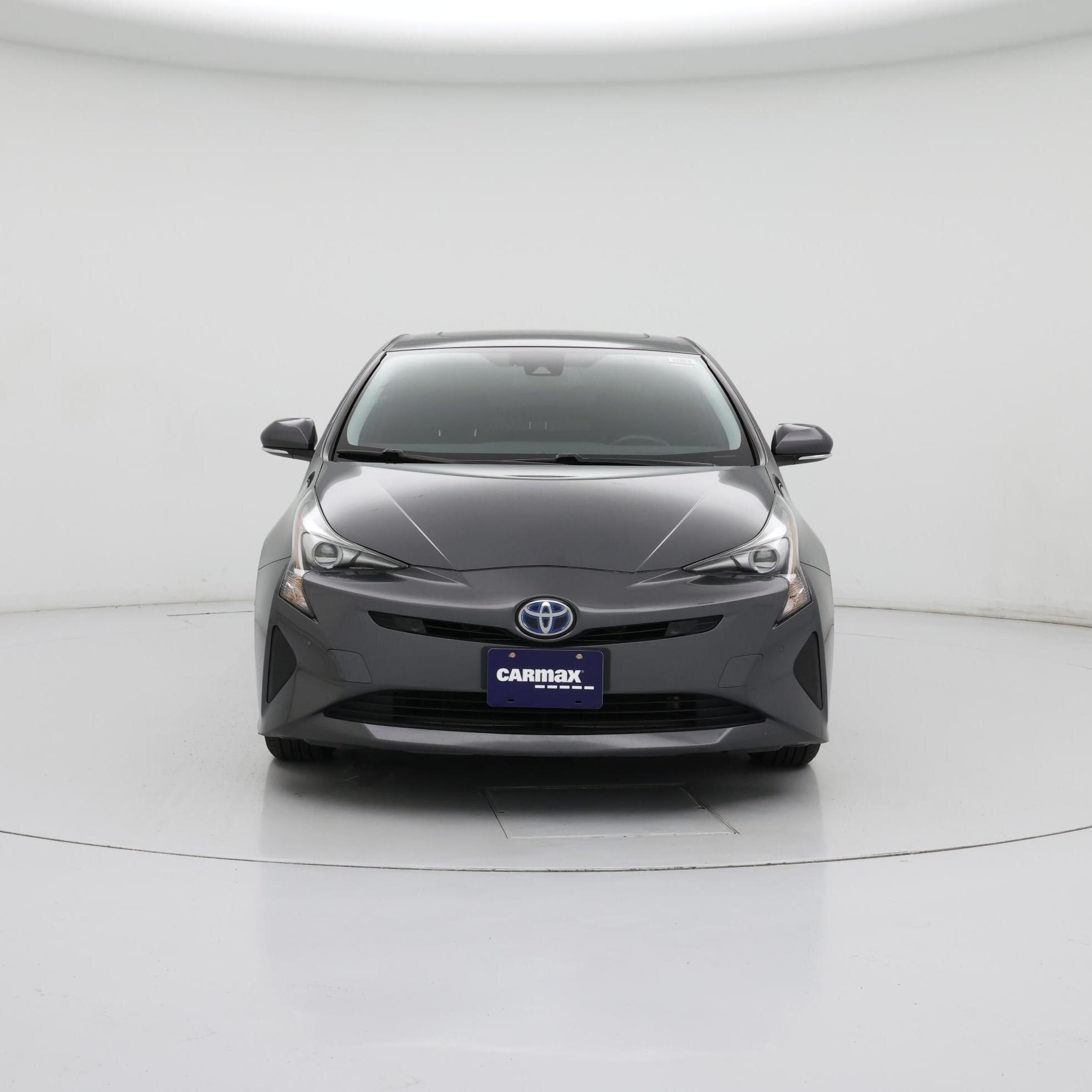 Thumbnail: 2017 Toyota Prius - 5