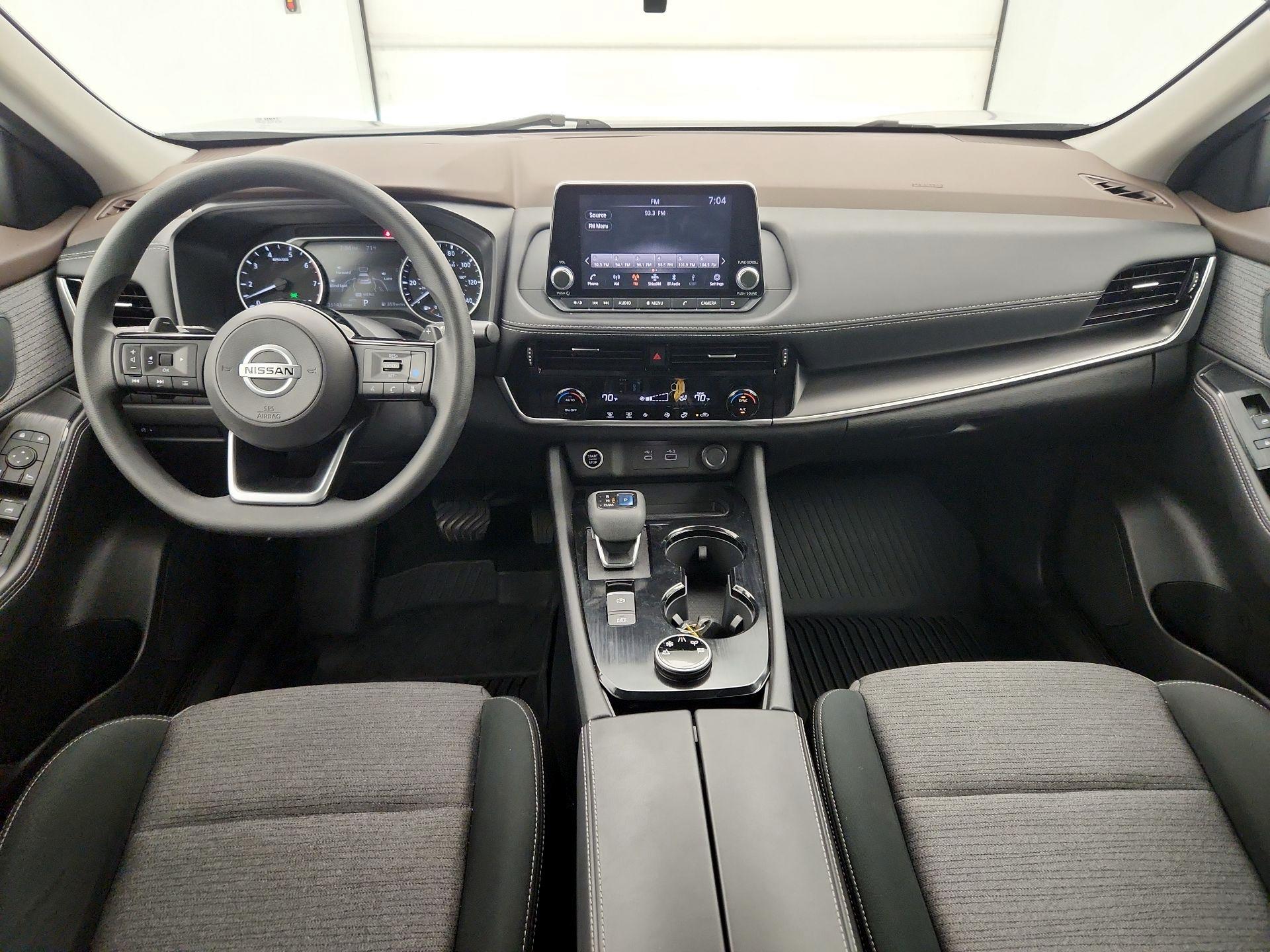 Thumbnail: 2021 Nissan Rogue - 9