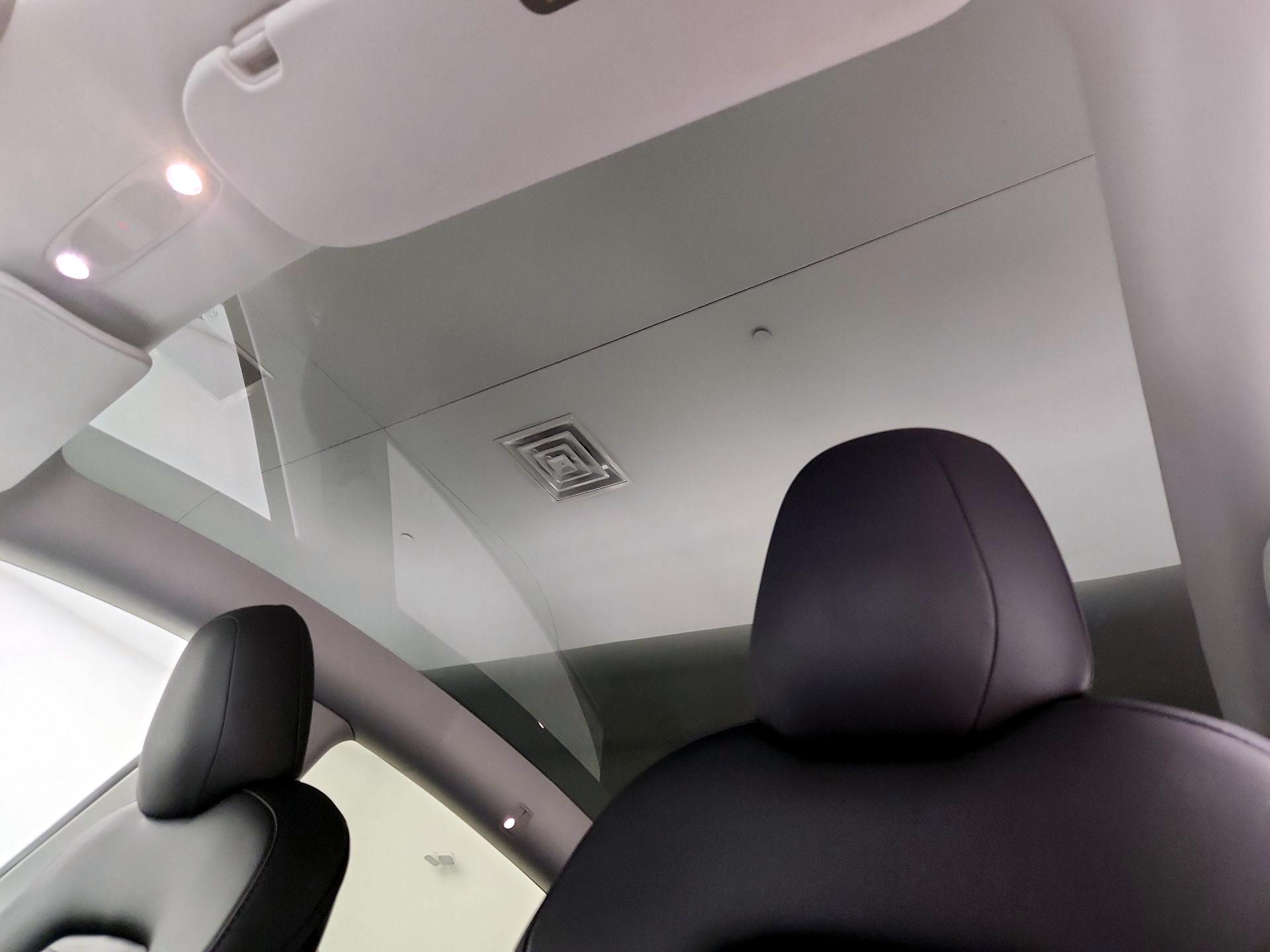 Thumbnail: 2021 Tesla Model Y - 18
