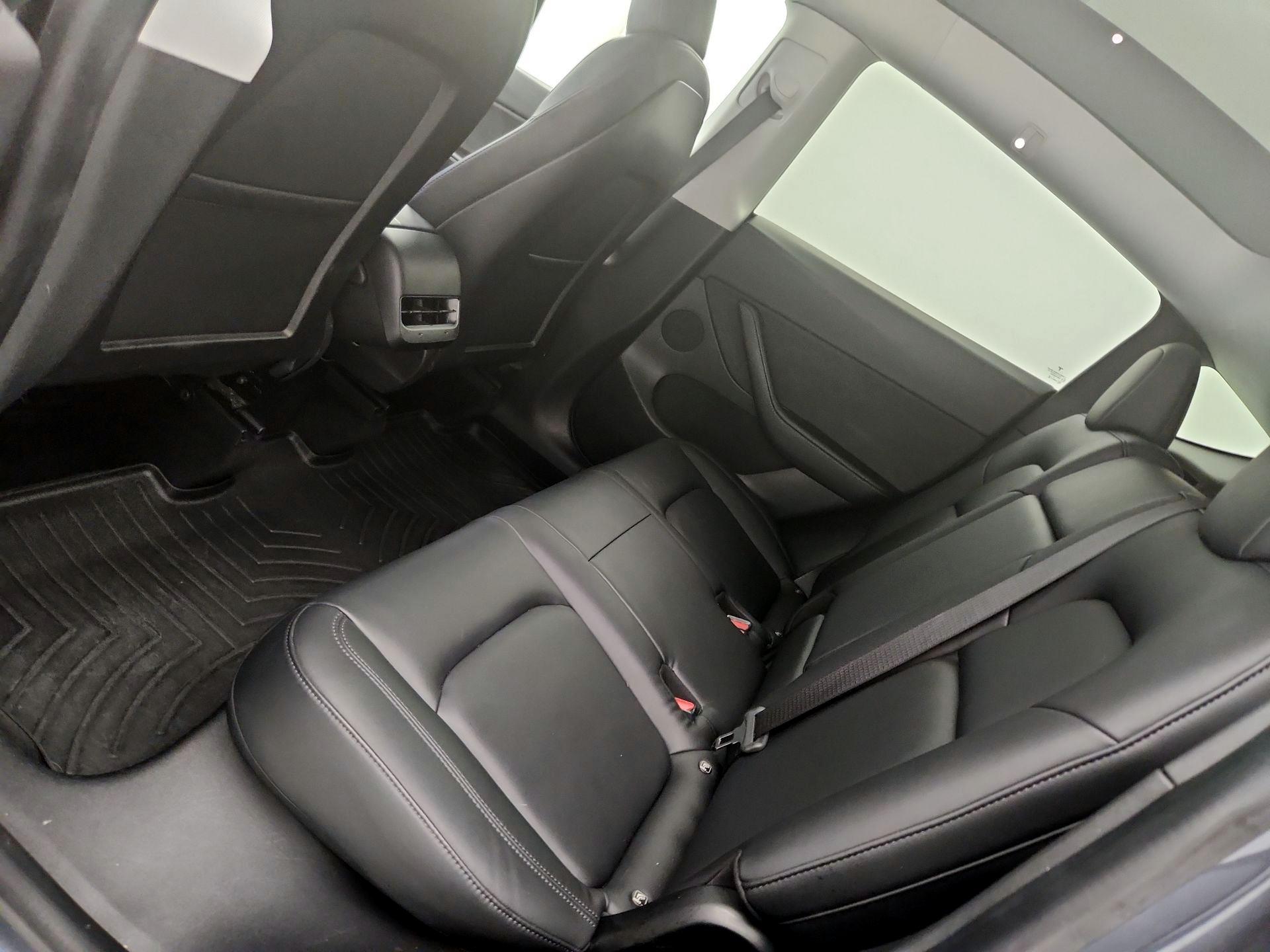 Thumbnail: 2021 Tesla Model Y - 19