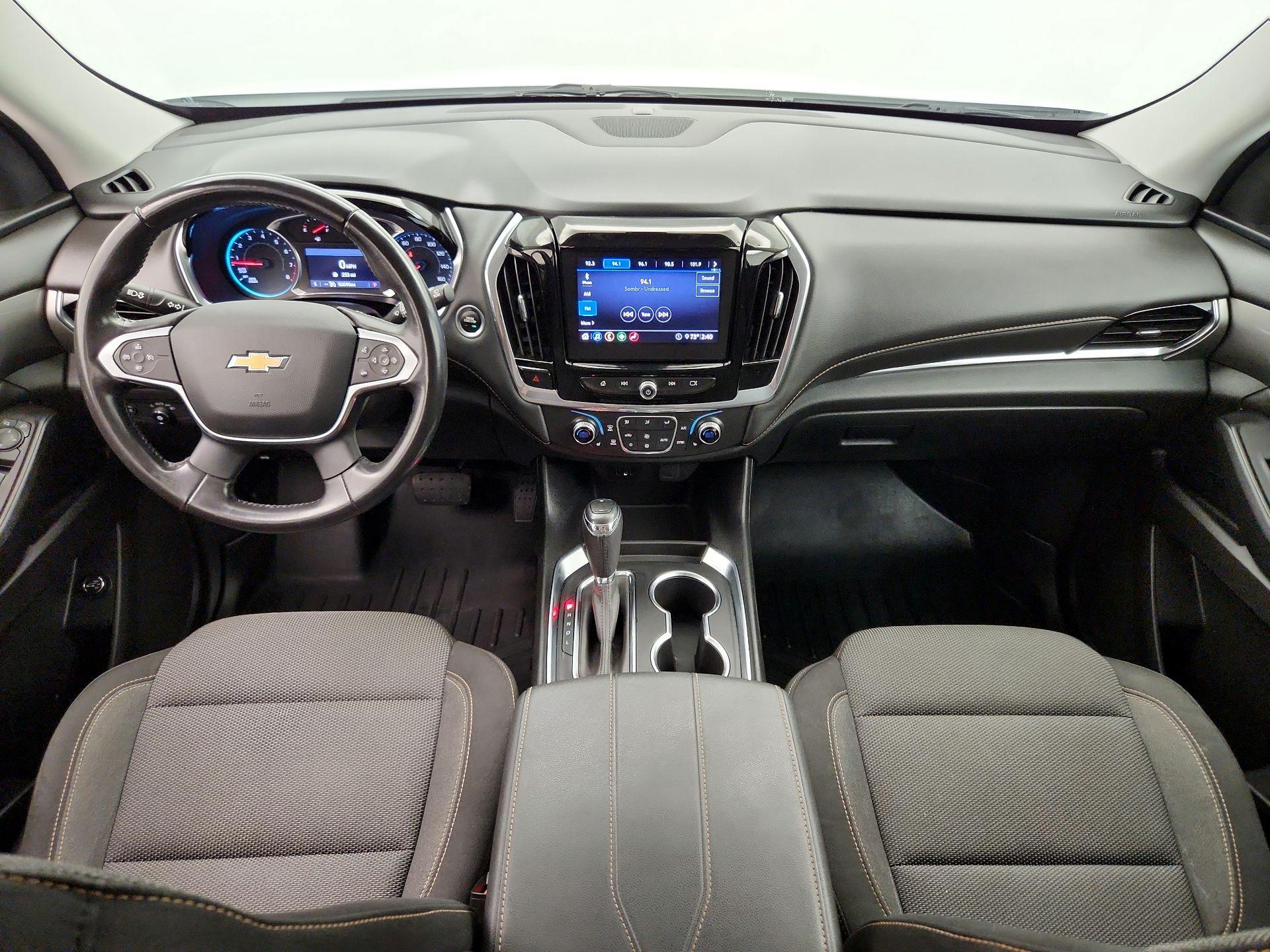 Thumbnail: 2020 Chevrolet Traverse - 9