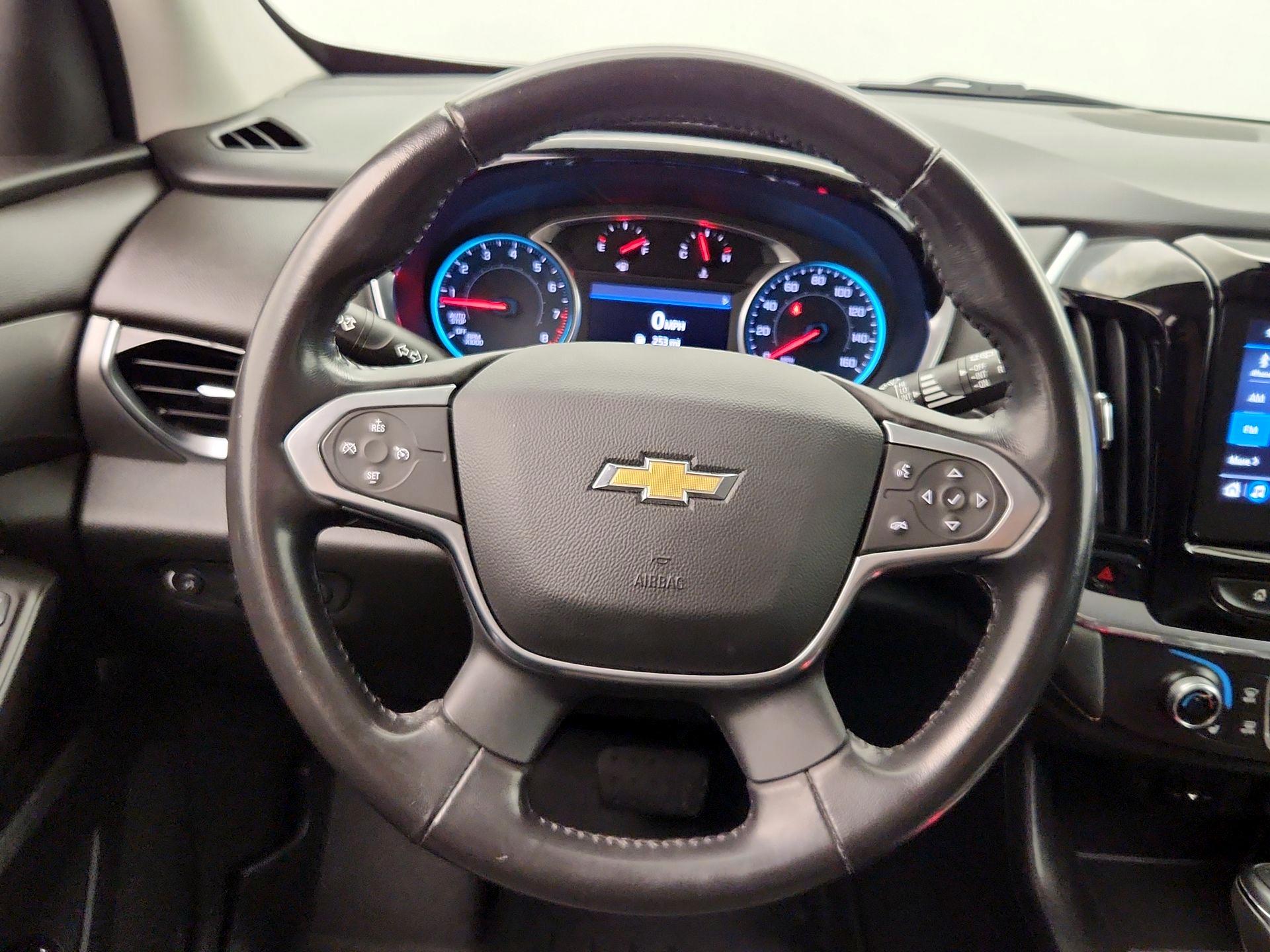 Thumbnail: 2020 Chevrolet Traverse - 10