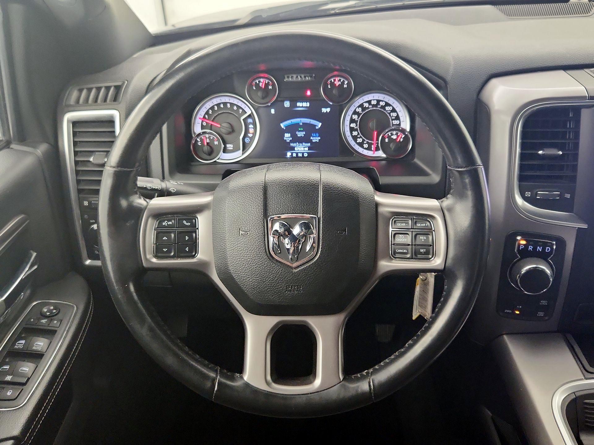 Thumbnail: 2023 RAM 1500 Classic - 10