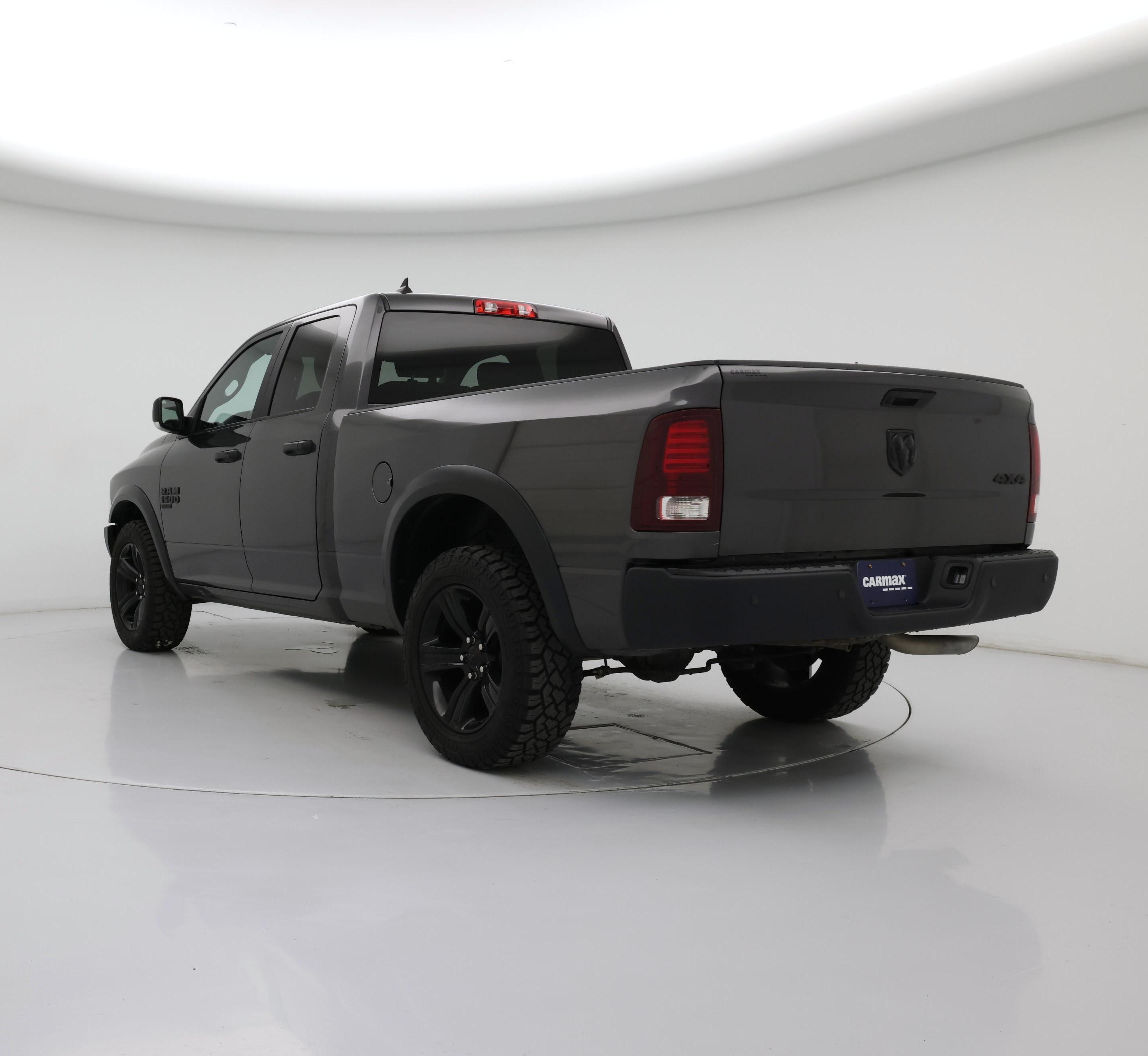 Thumbnail: 2023 RAM 1500 Classic - 2