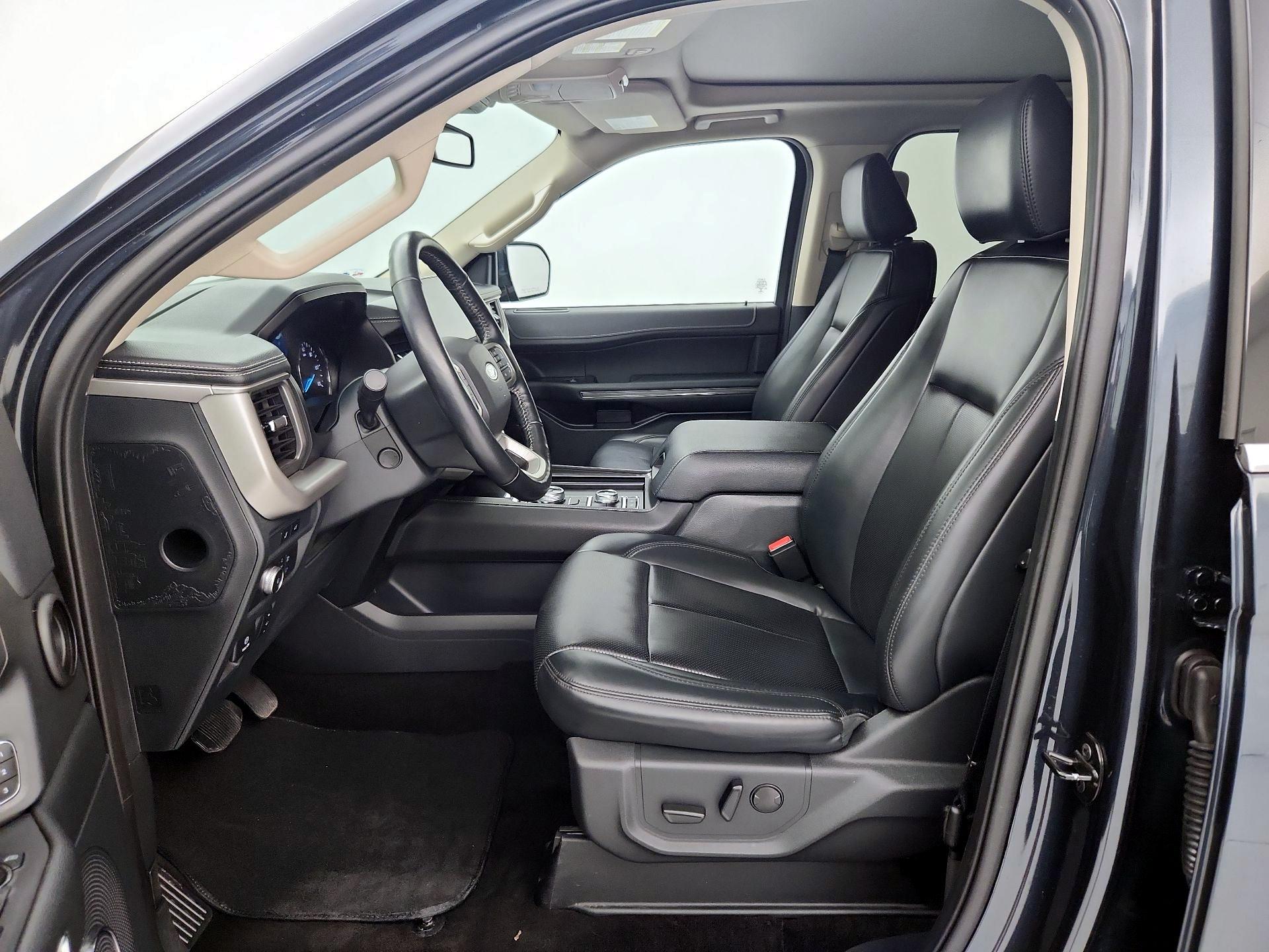 Thumbnail: 2022 Ford Expedition - 11