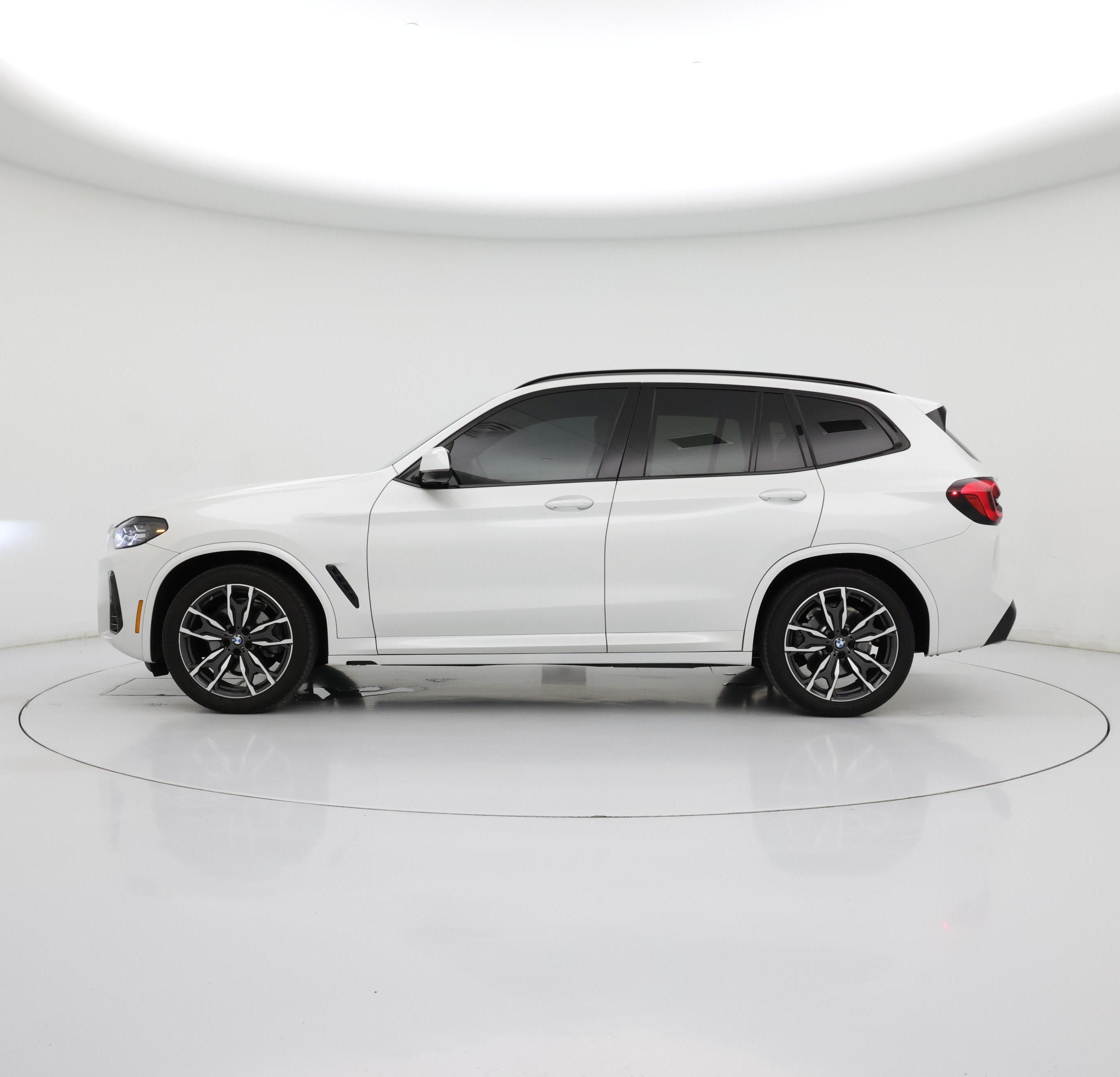 Thumbnail: 2022 BMW X3 - 3