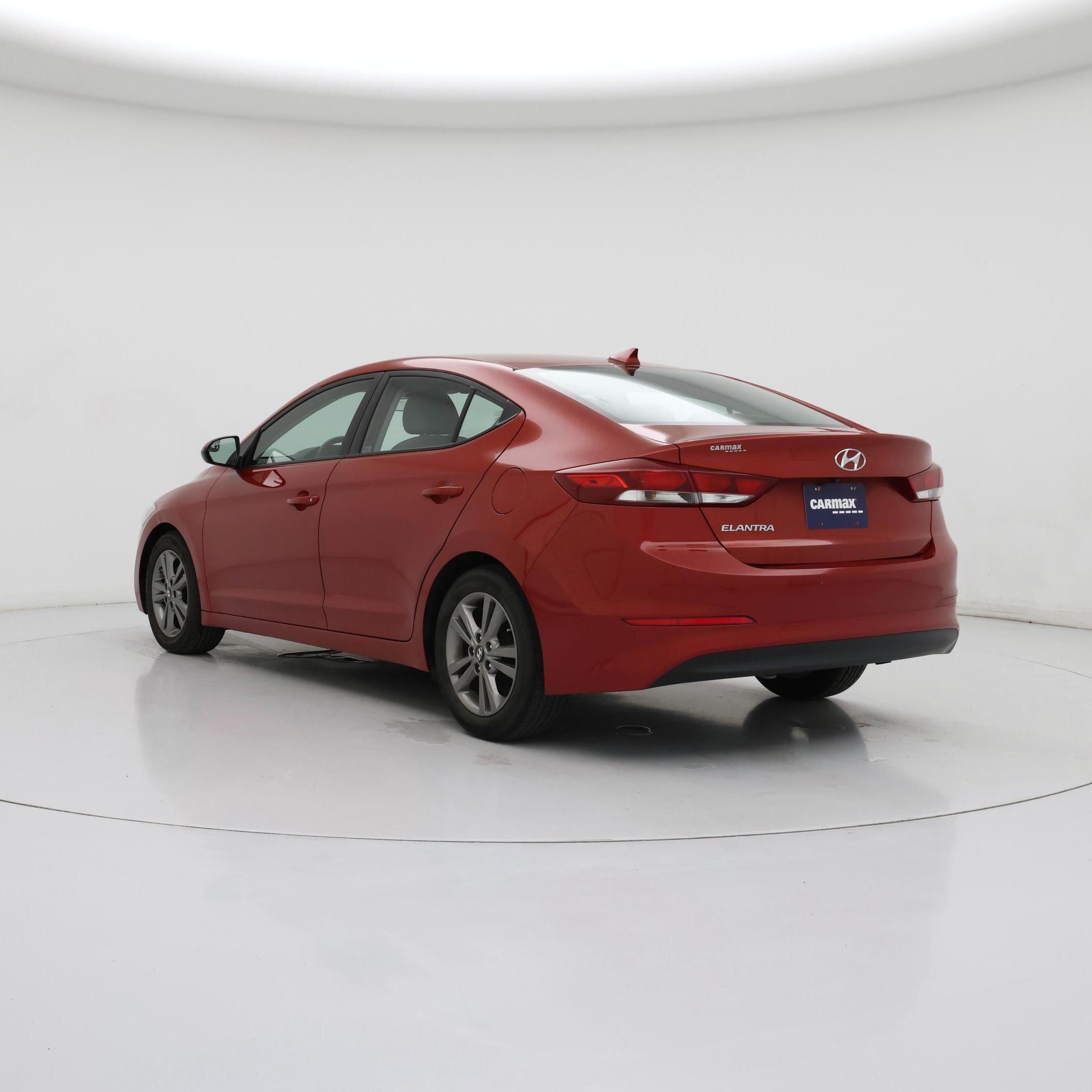 Thumbnail: 2017 Hyundai Elantra - 2