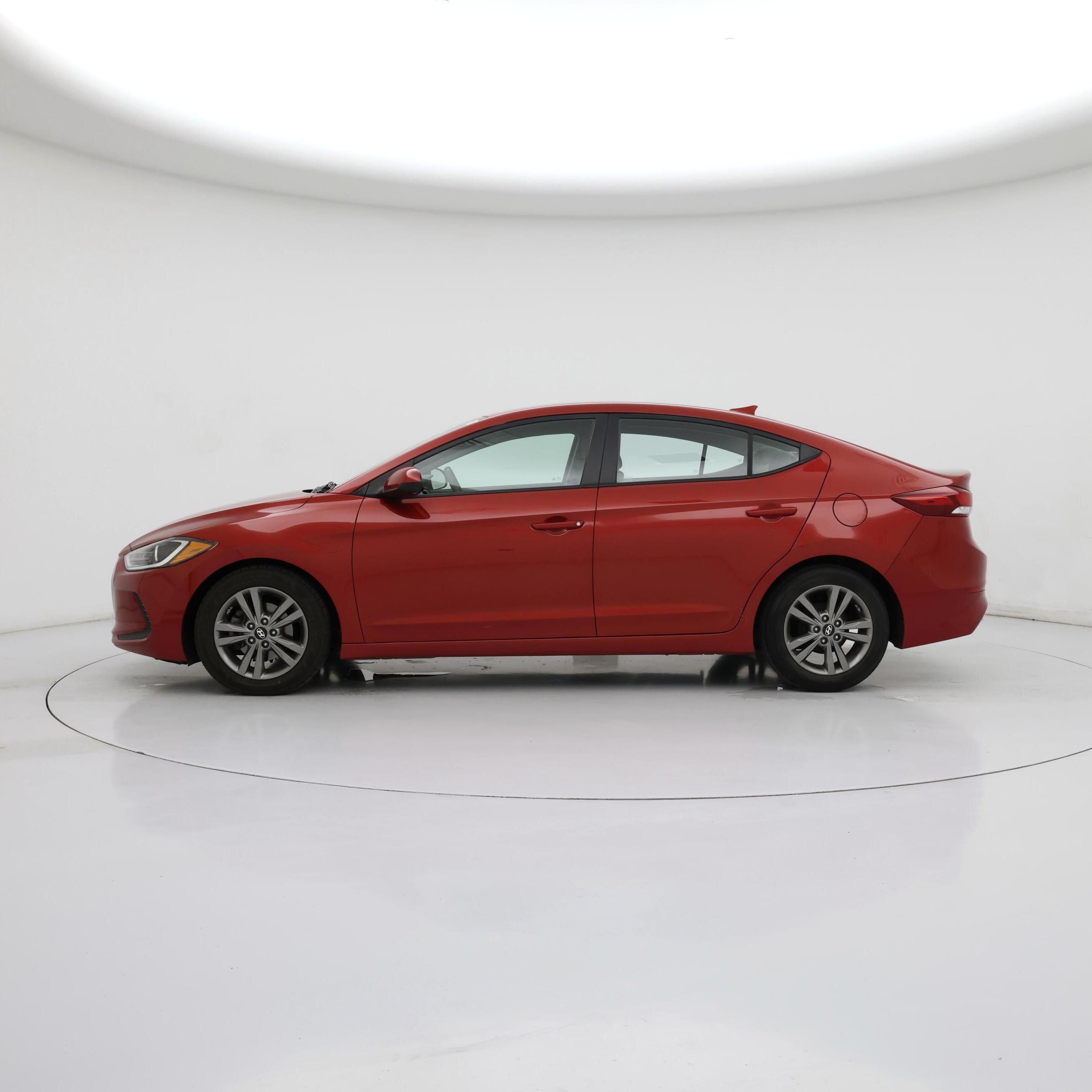 Thumbnail: 2017 Hyundai Elantra - 3