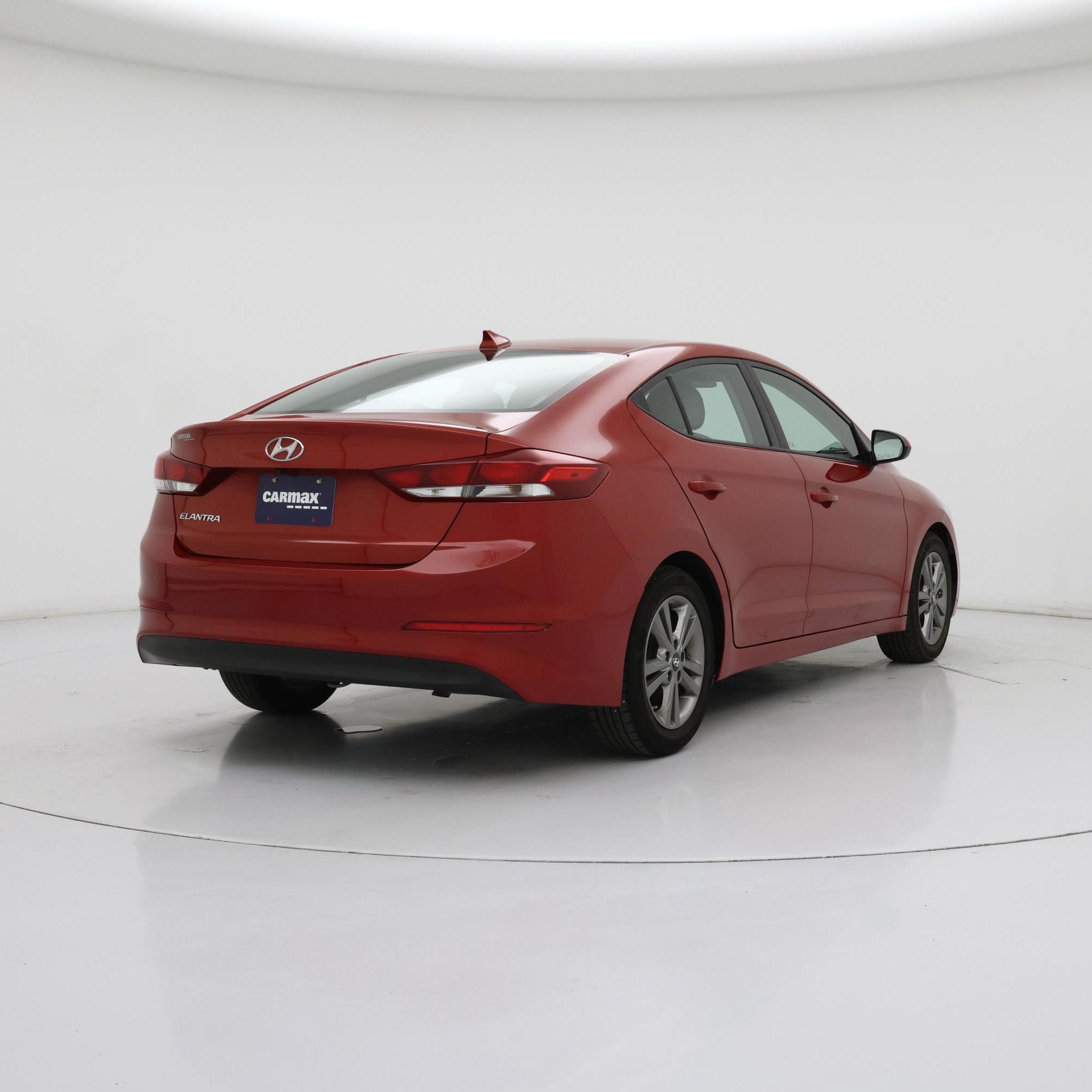 Thumbnail: 2017 Hyundai Elantra - 8
