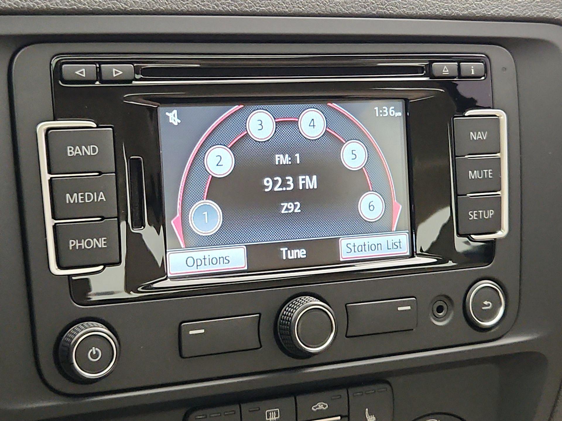 Thumbnail: 2015 Volkswagen Jetta - 16