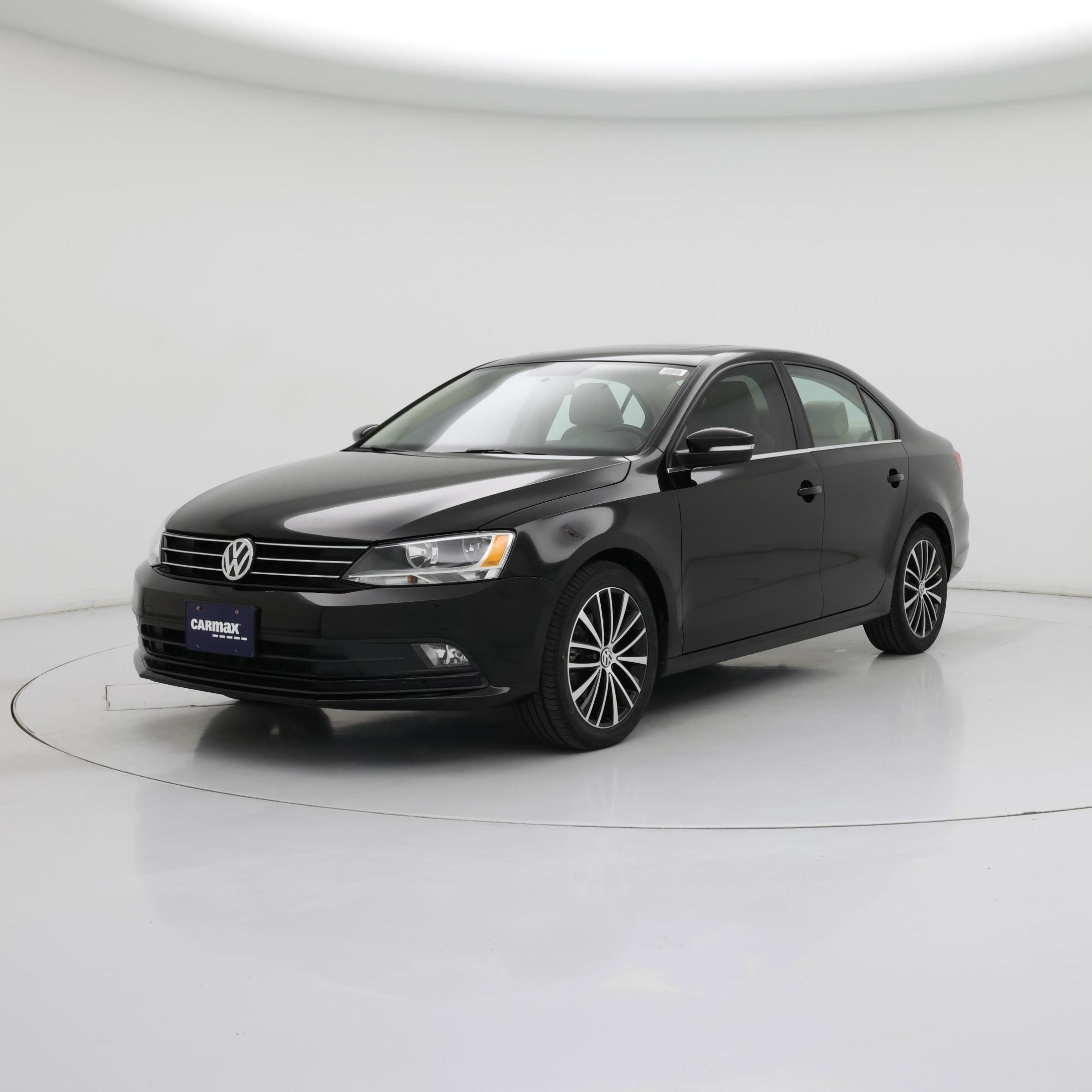 Thumbnail: 2015 Volkswagen Jetta - 4