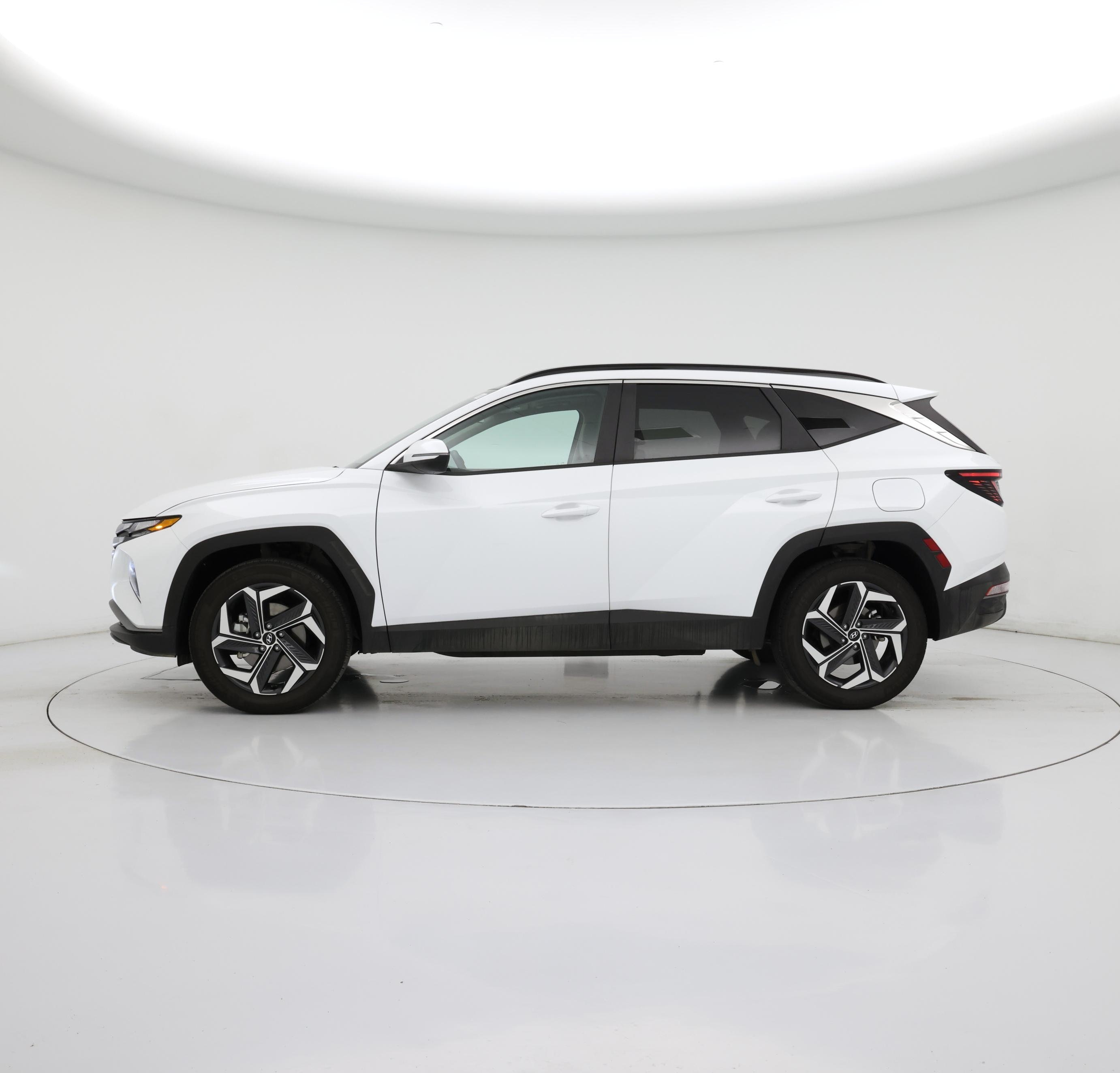 Thumbnail: 2024 Hyundai Tucson - 3