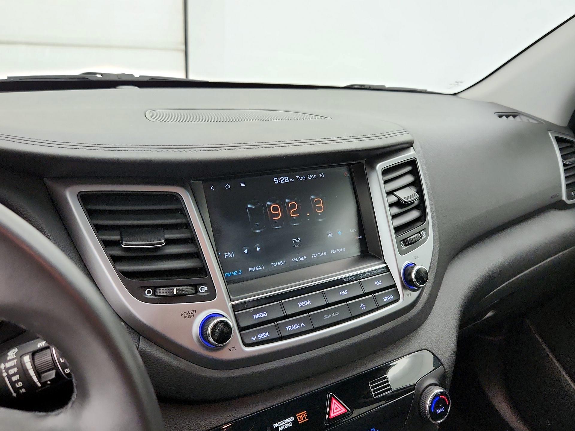 Thumbnail: 2018 Hyundai Tucson - 16