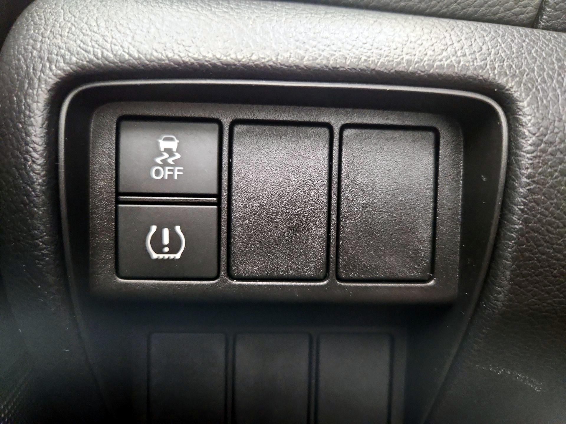 Thumbnail: 2019 Honda CR-V - 13