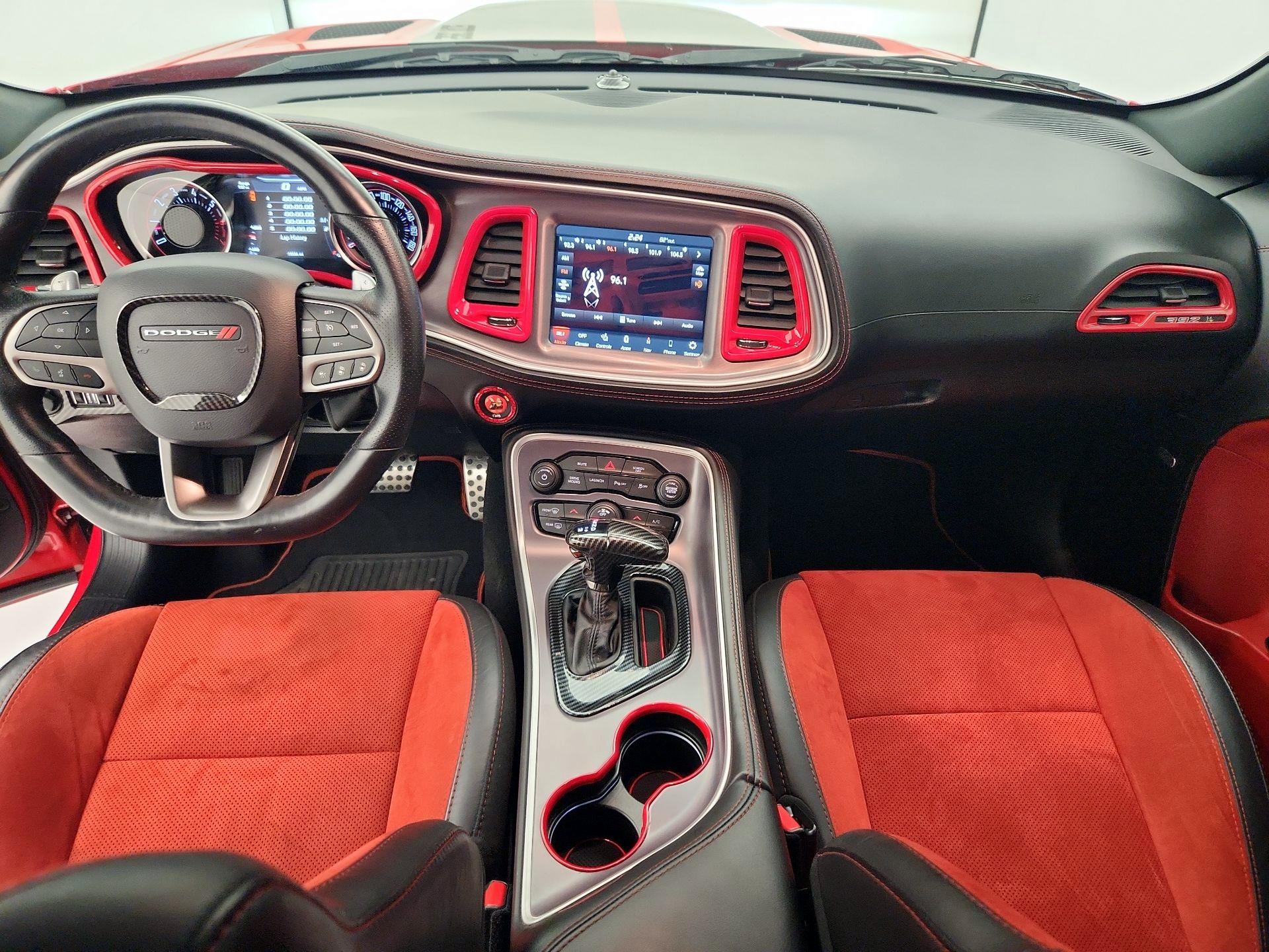 Thumbnail: 2020 Dodge Challenger - 9