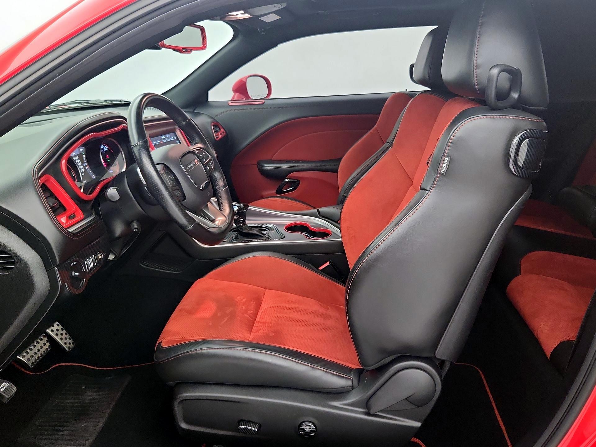 Thumbnail: 2020 Dodge Challenger - 11