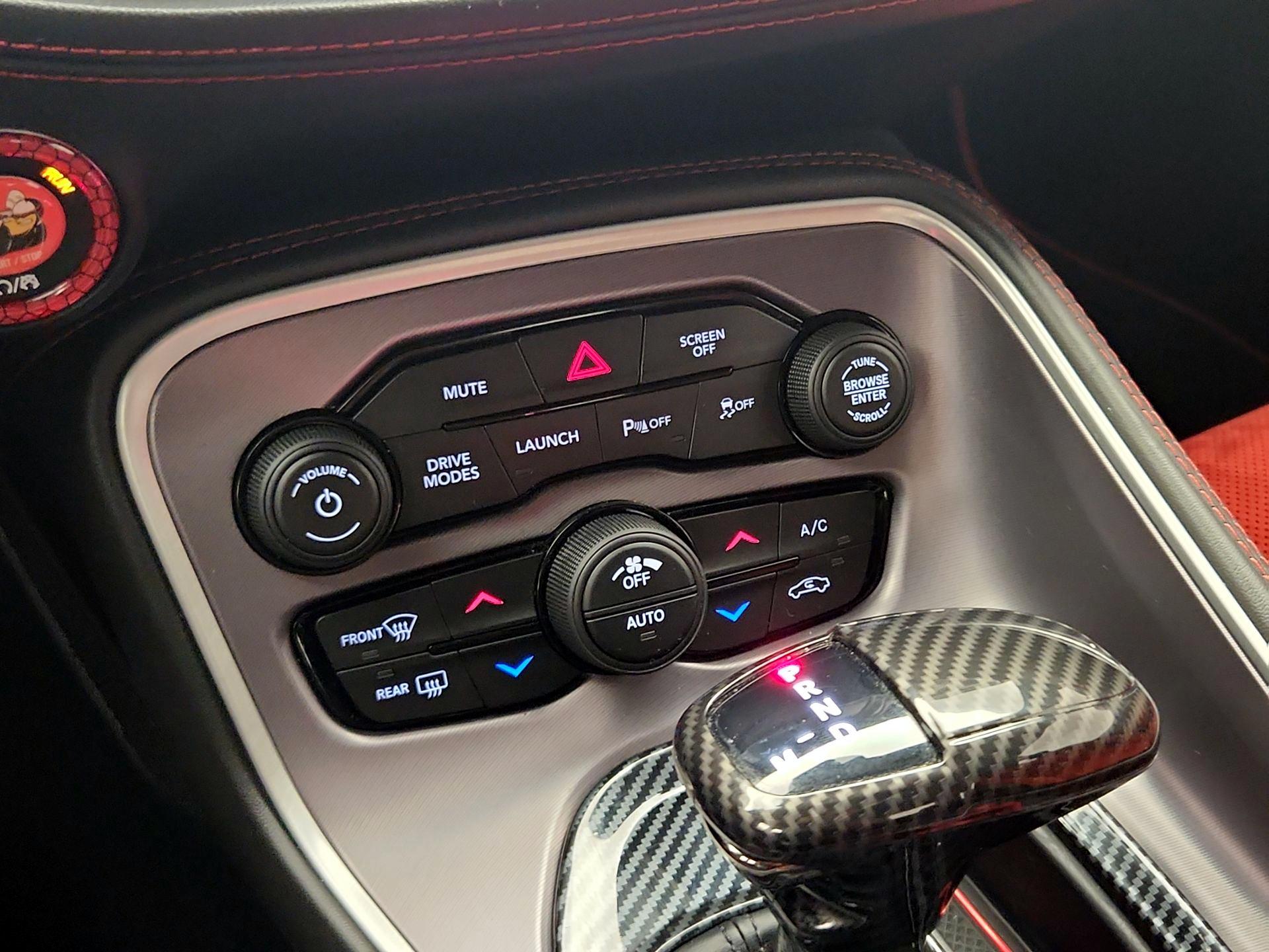 Thumbnail: 2020 Dodge Challenger - 17